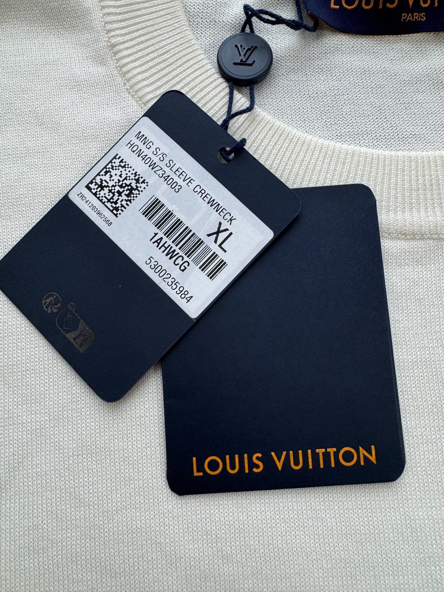 Louis Vuitton Louis Vuitton Knit White Sweater xl Men Size US XL / EU 56 / 4 - 6 Thumbnail