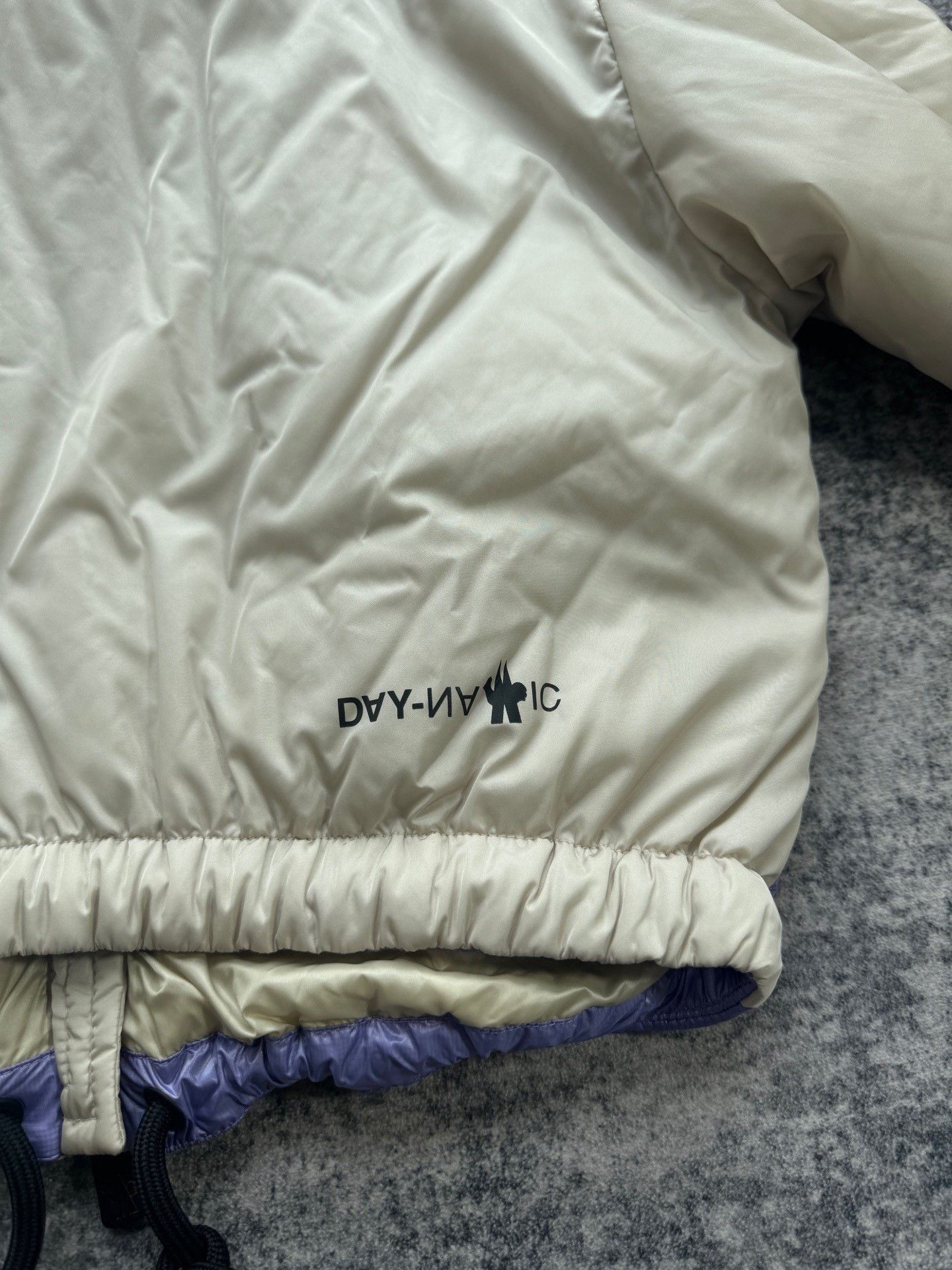 Moncler Moncler Down Multi Heavy Coat l Men Size US L / EU 52-54 / 3 - 5 Thumbnail