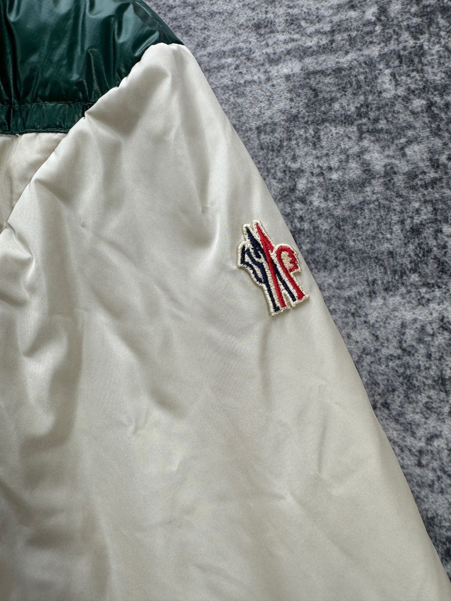 Moncler Moncler Down Multi Heavy Coat l Men Size US L / EU 52-54 / 3 - 3 Thumbnail