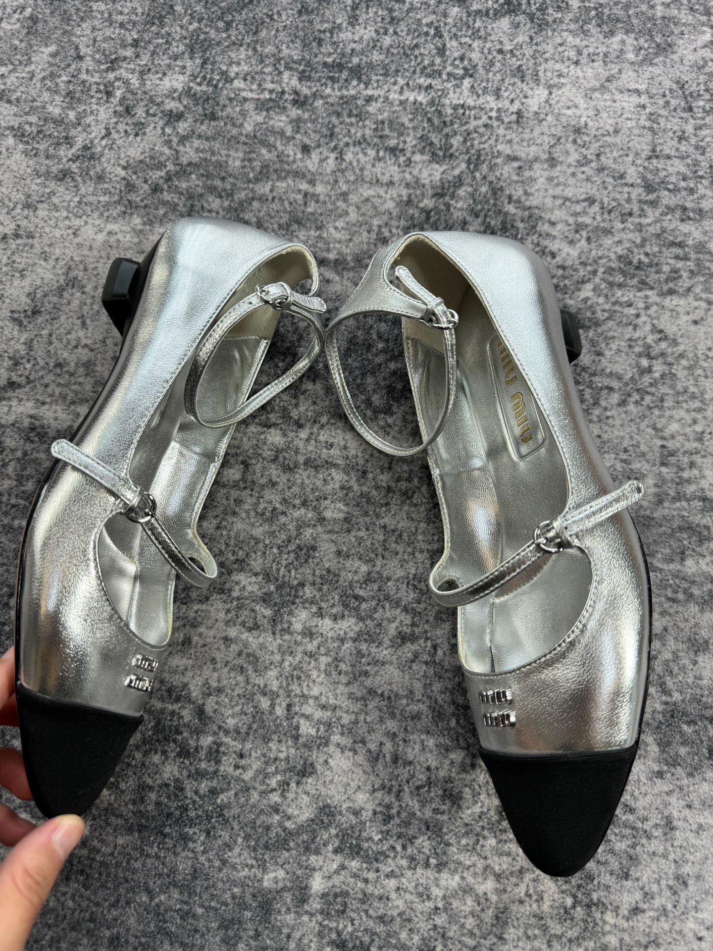 Miu Miu Miu Miu Silver Sandals us_7-5 Women Size US 7.5 / IT 37.5 - 3 Thumbnail