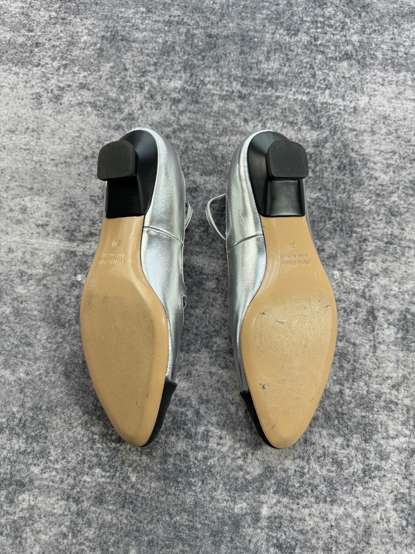 Miu Miu Miu Miu Silver Sandals us_7-5 Women Size US 7.5 / IT 37.5 - 8 Thumbnail