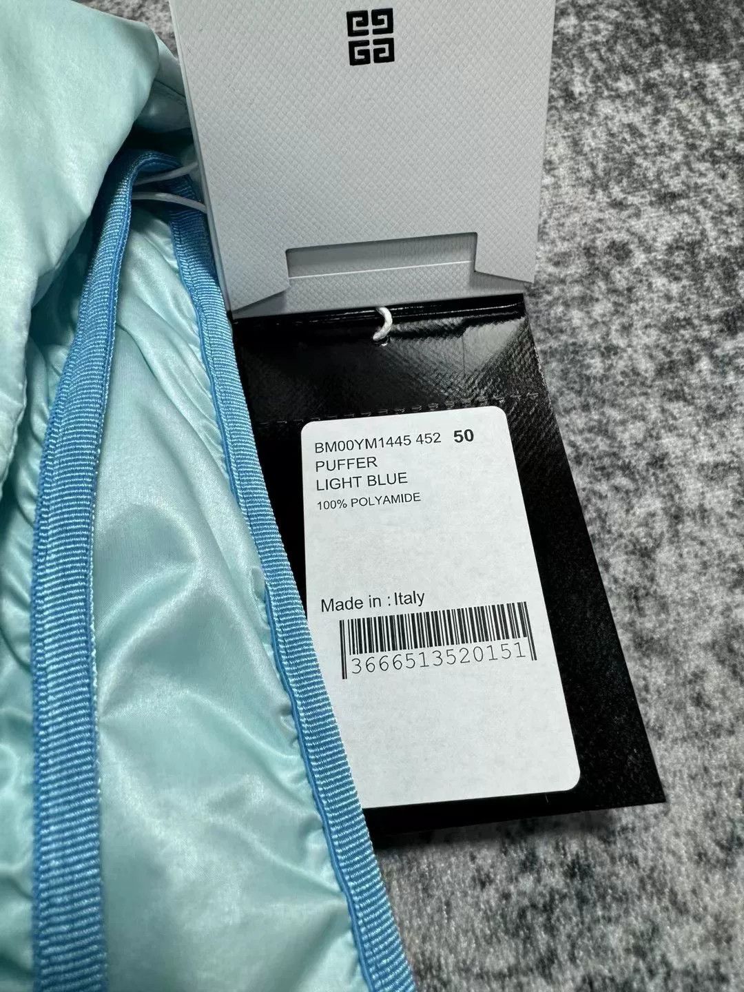 Givenchy Givenchy Down Blue Vest m Men Size US M / EU 48-50 / 2 - 4 Thumbnail