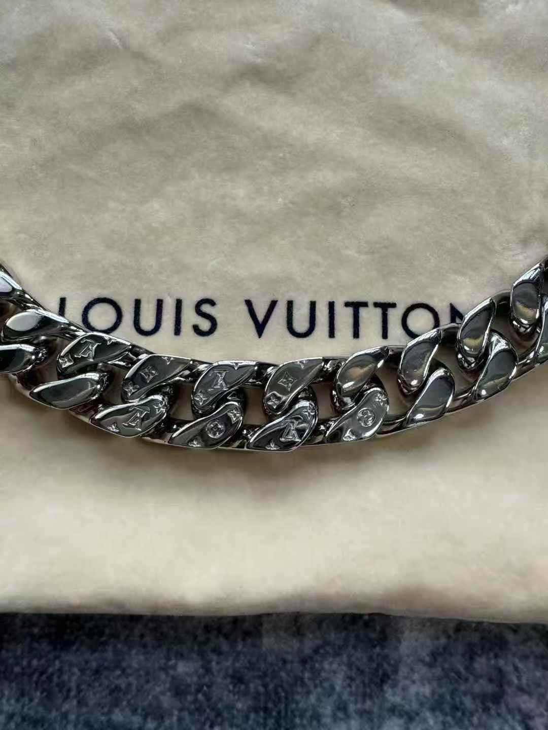 Louis Vuitton Louis Vuitton Jewelry one size Men Size ONE SIZE - 4 Thumbnail