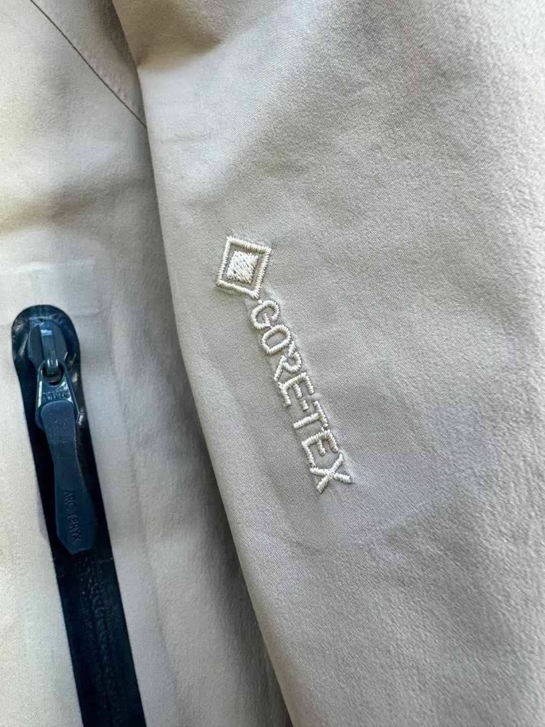 Arc'teryx Arc'teryx Beige Light Jacket xxl Men Size US XXL / EU 58 / 5 - 4 Thumbnail