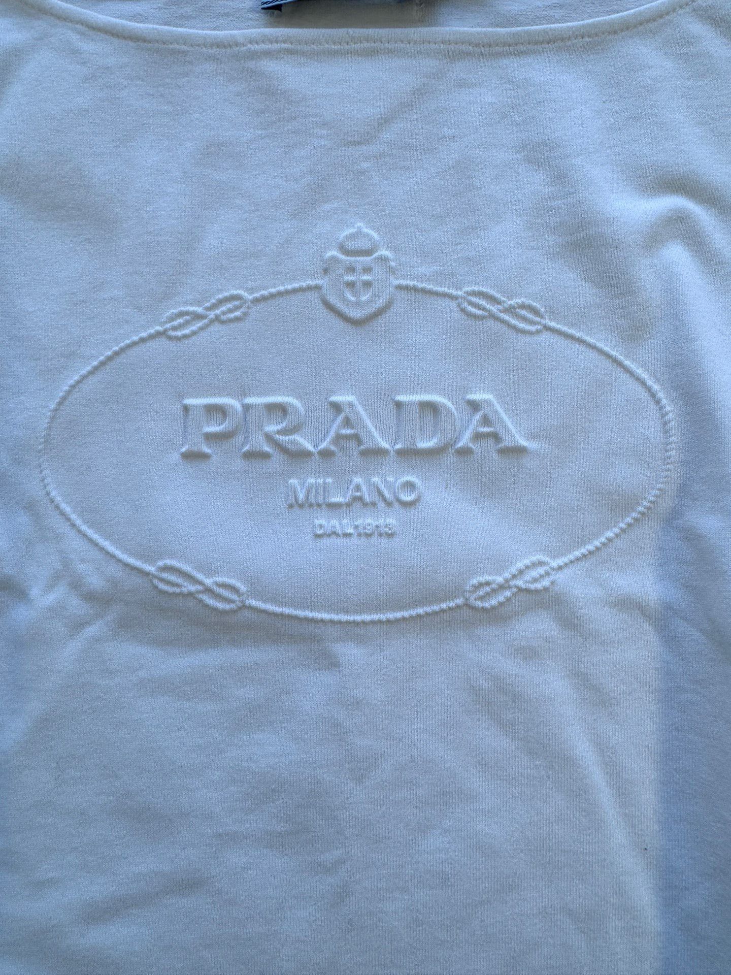 Prada Prada Retro White T-Shirt S Women Size S / US 4 / IT 40 - 3 Thumbnail