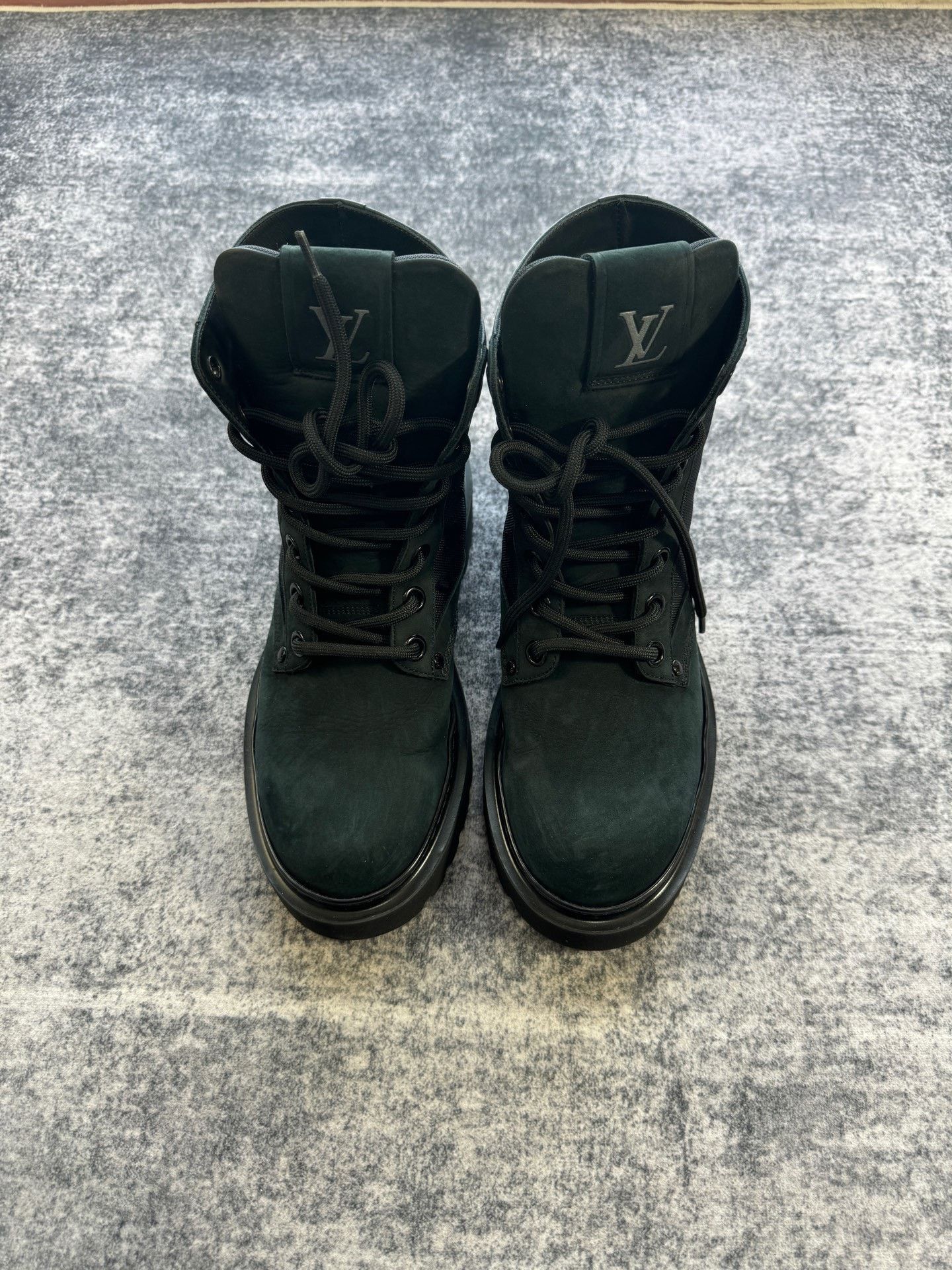 Louis Vuitton Louis Vuitton Leather Black Boots 8 Men Size US 8 / EU 41 - 2 Thumbnail
