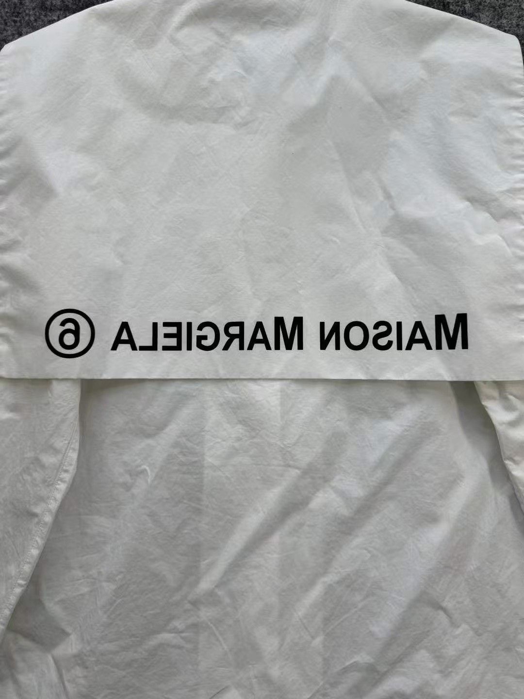 Maison Margiela Maison Margiela White Button Up M Women Size M / US 6-8 / IT 42-44 - 5 Thumbnail