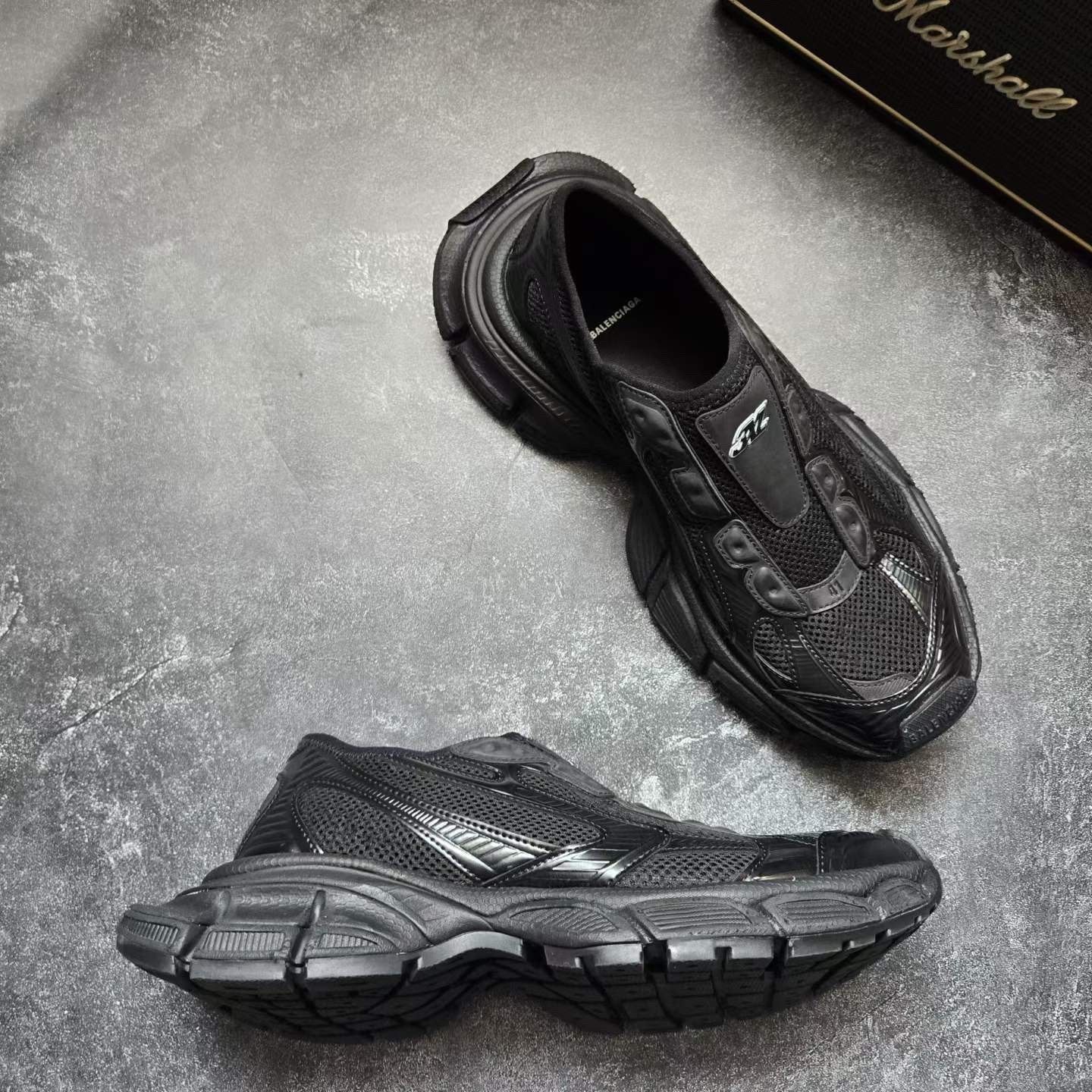 Balenciaga Balenciaga Black Lowtop Sneakers 8.5 Men Size US 8.5 / EU 41-42 - 4 Thumbnail