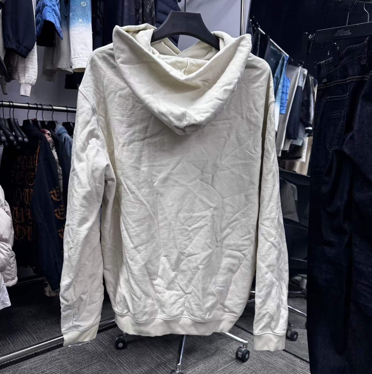 Maison Margiela Maison Margiela Embroidered White Hoodie s Men Size US S / EU 44-46 / 1 - 2 Thumbnail
