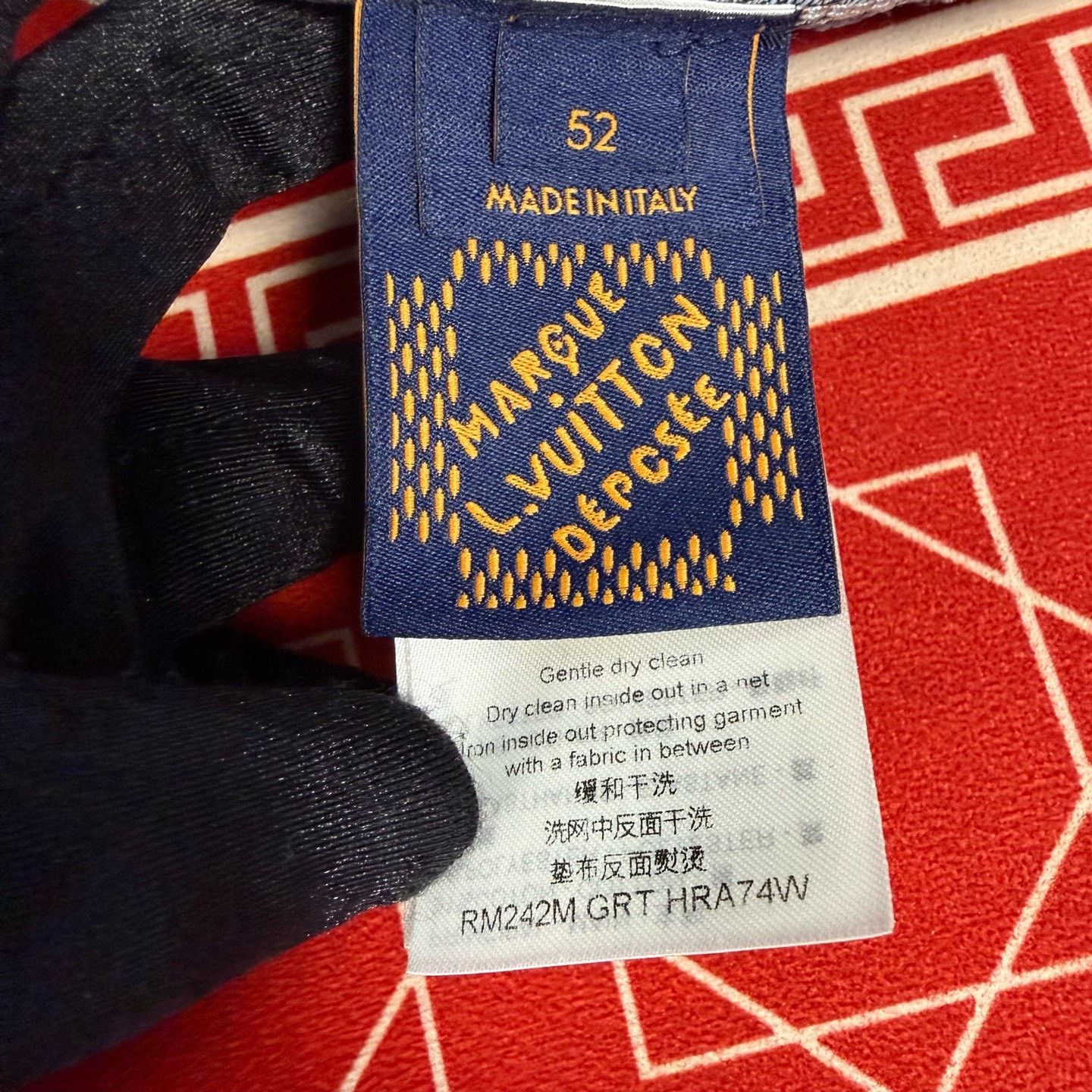 Louis Vuitton Louis Vuitton Distressed Blue Light Jacket xxl Men Size US XXL / EU 58 / 5 - 5 Thumbnail