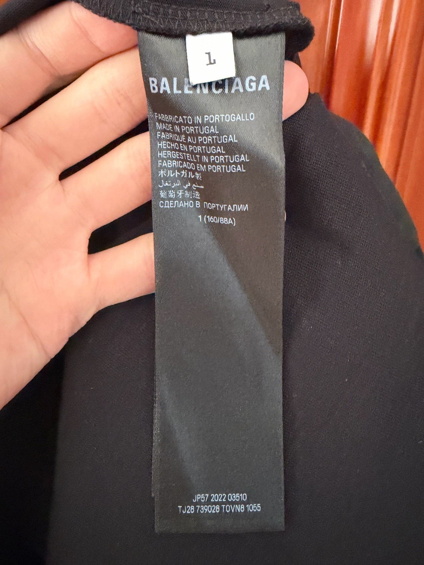 Balenciaga Balenciaga Distressed T-Shirt s Men Size US S / EU 44-46 / 1 - 4 Thumbnail