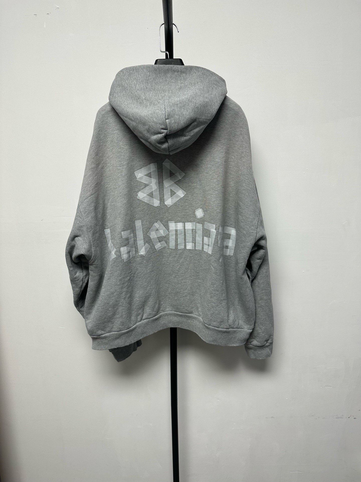 Balenciaga Balenciaga Retro Gray Hoodie S Women Size S / US 4 / IT 40 - 2 Thumbnail
