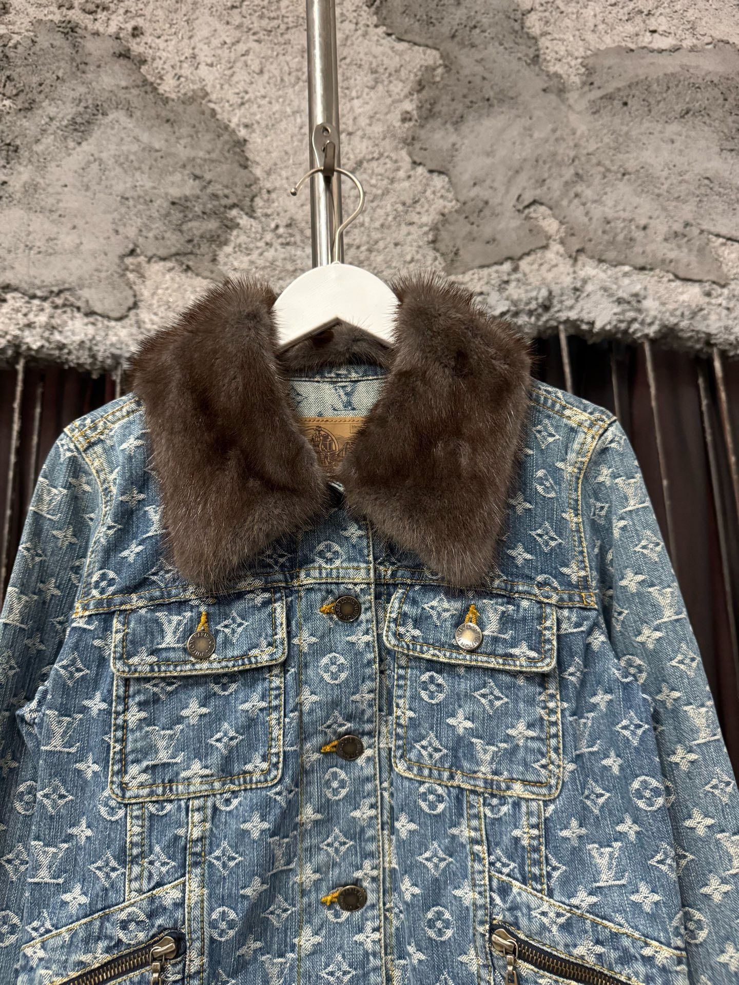 Louis Vuitton Louis Vuitton Denim Jacket S Women Size S / US 4 / IT 40 - 3 Thumbnail
