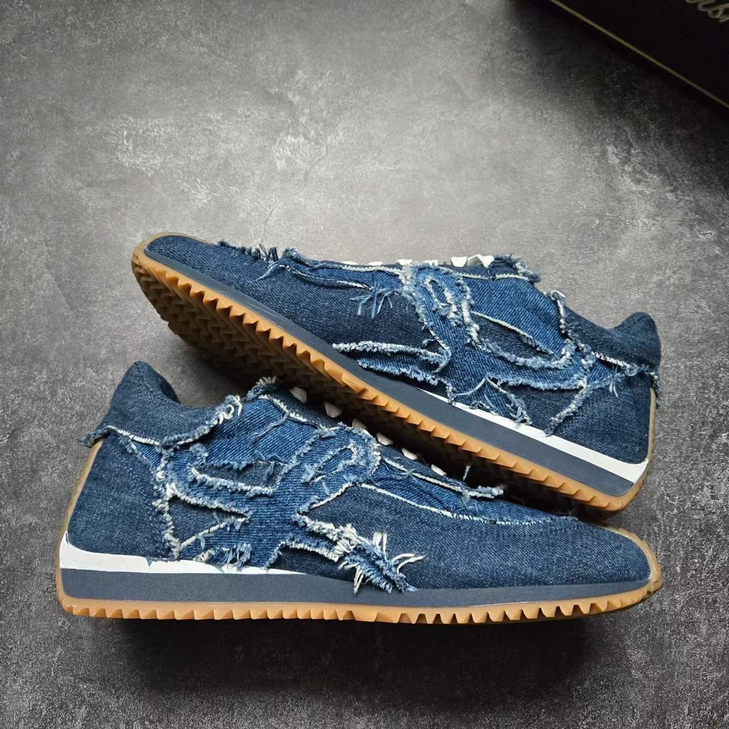 Loewe Loewe Running Denim Blue Lowtop Sneakers 7.5 Men Size US 7.5 / EU 40-41 - 6 Thumbnail