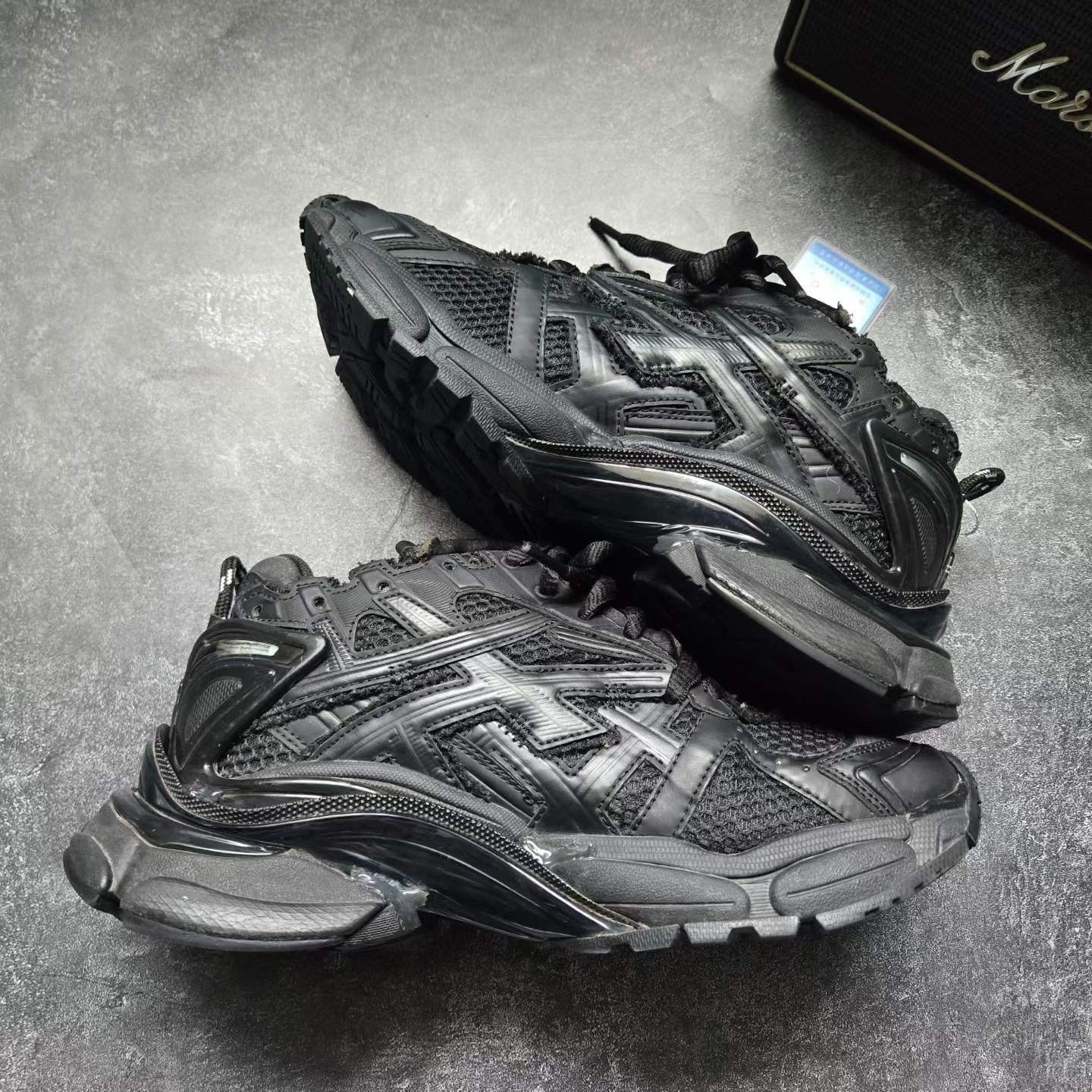 Balenciaga Balenciaga Running Black Lowtop Sneakers us_7-5 Women Size US 7.5 / IT 37.5 - 6 Thumbnail