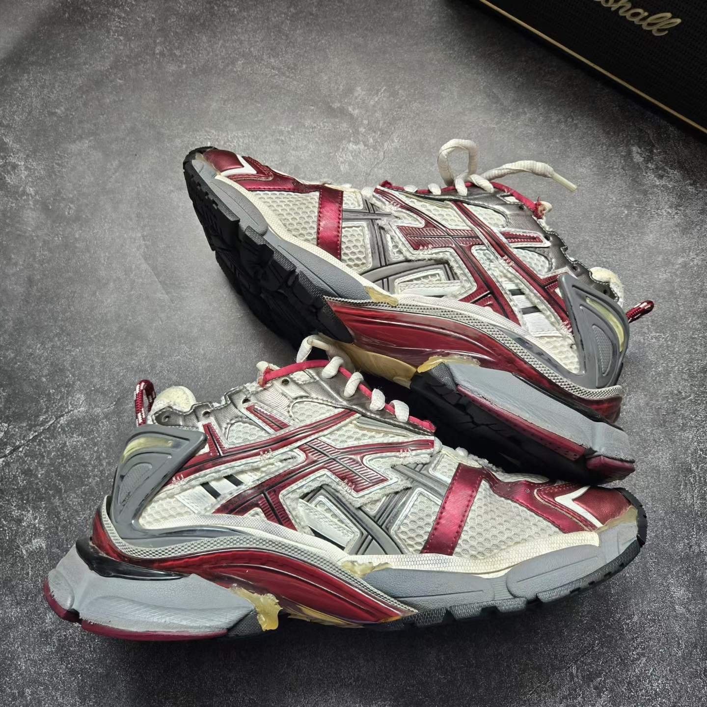 Balenciaga Balenciaga Running Red Lowtop Sneakers 8.5 Men Size US 8.5 / EU 41-42 - 6 Thumbnail