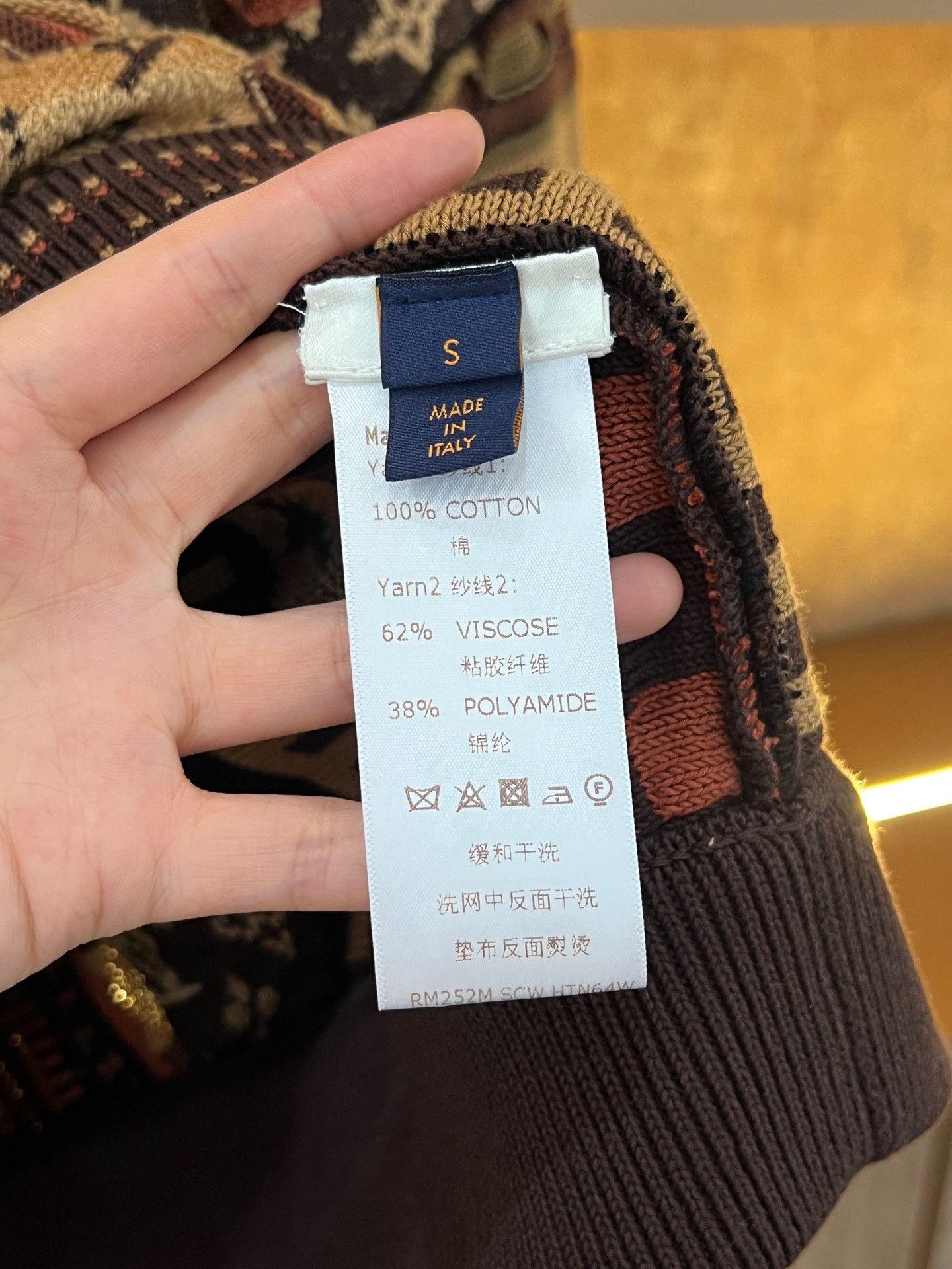 Louis Vuitton Louis Vuitton Light Jacket s Men Size US S / EU 44-46 / 1 - 5 Thumbnail