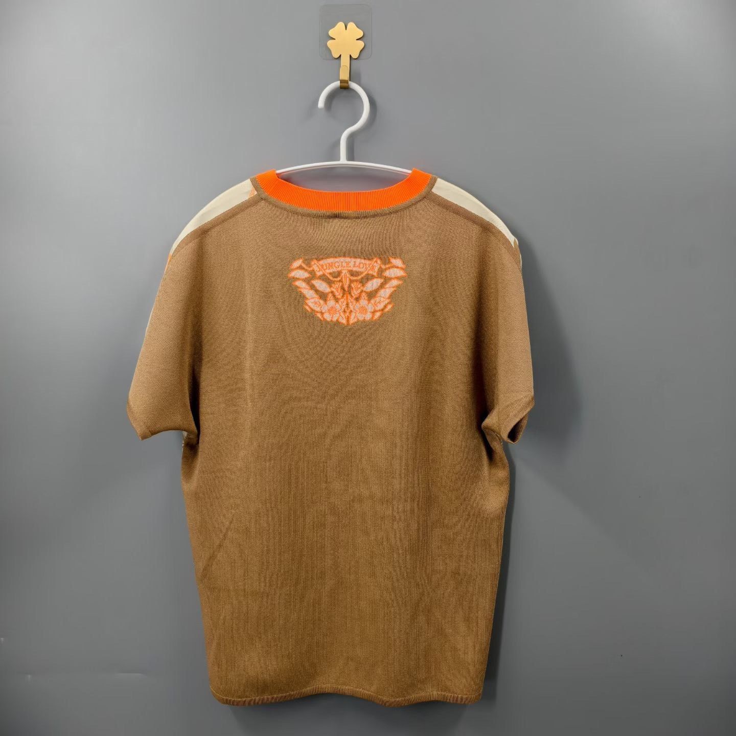 Hermes Hermes Silk Printed T-Shirt M Women Size M / US 6-8 / IT 42-44 - 2 Thumbnail