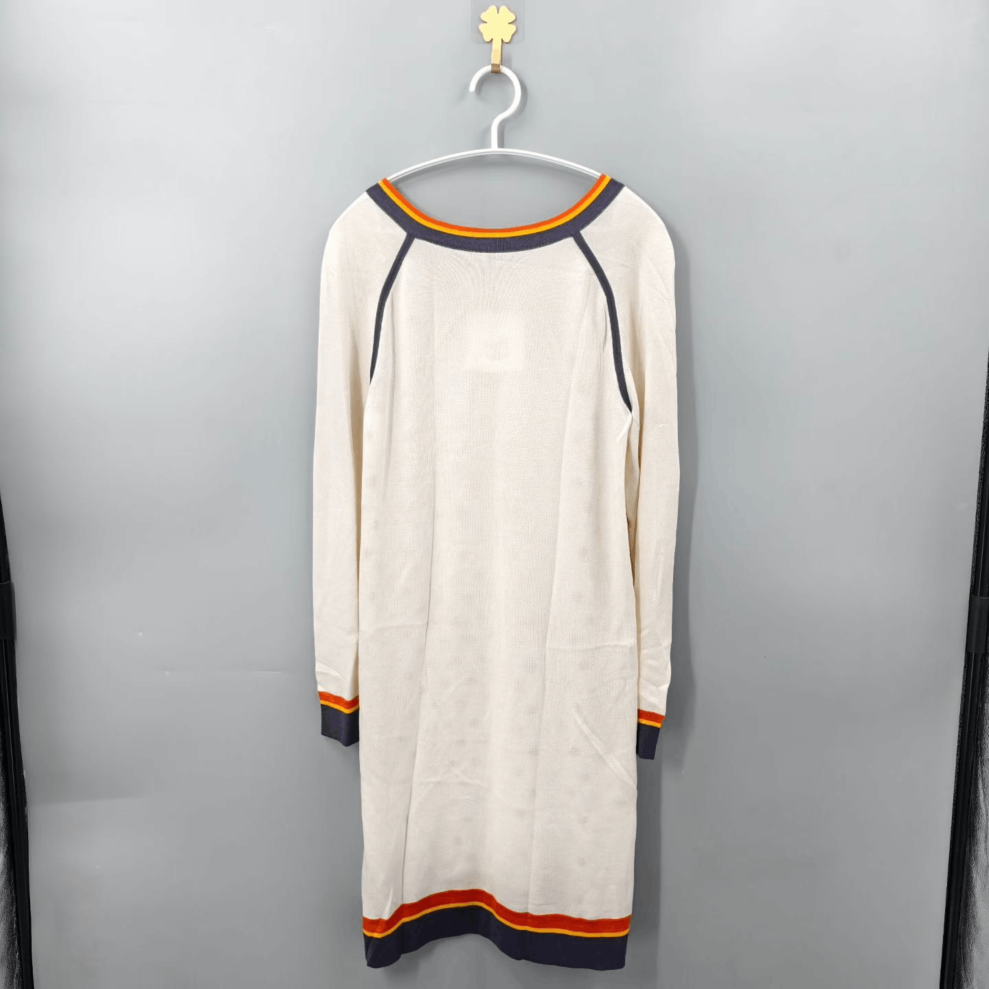 Hermes Hermes Knit White T-Shirt M Women Size M / US 6-8 / IT 42-44 - 2 Thumbnail