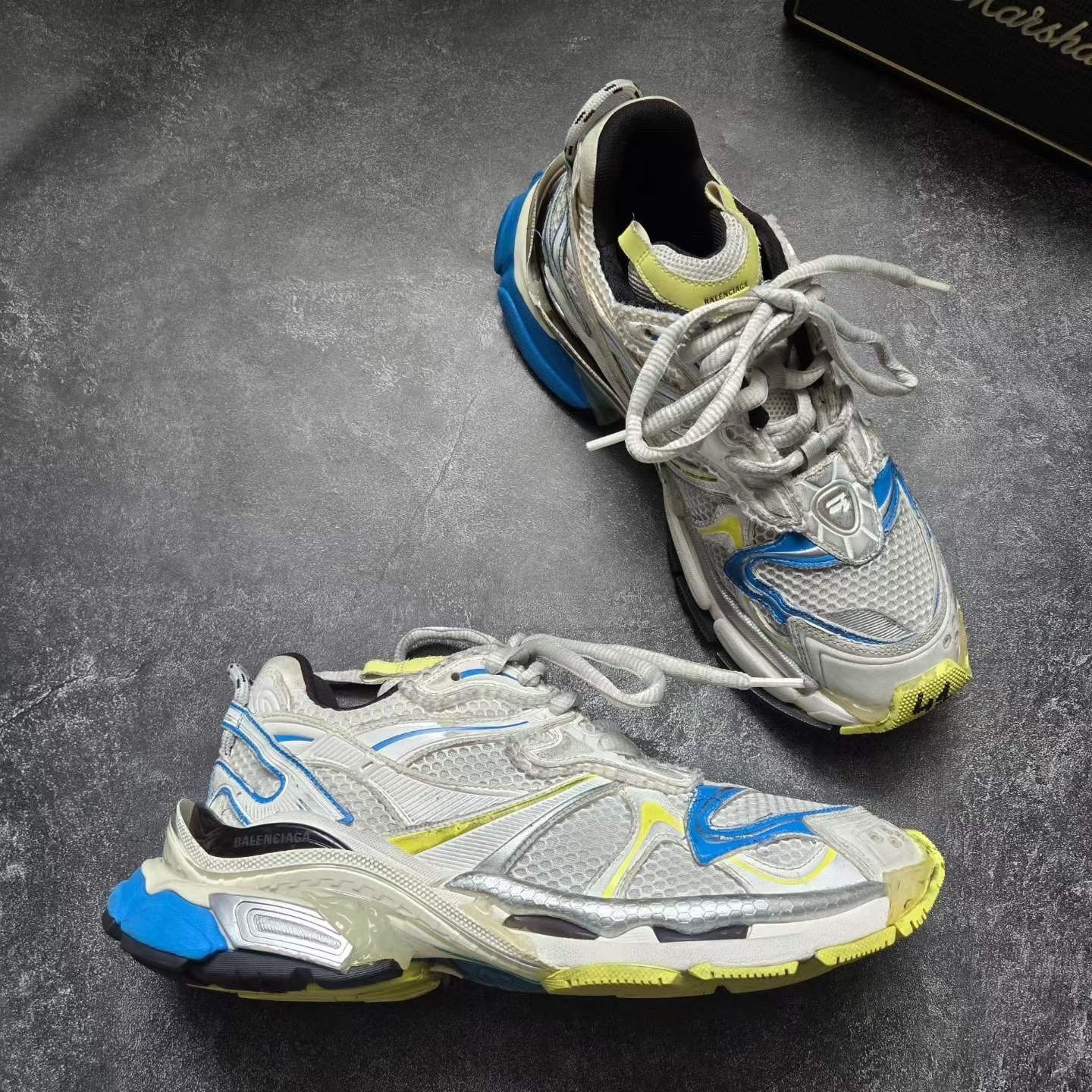 Balenciaga Balenciaga Running Blue Lowtop Sneakers 8.5 Men Size US 8.5 / EU 41-42 - 4 Thumbnail
