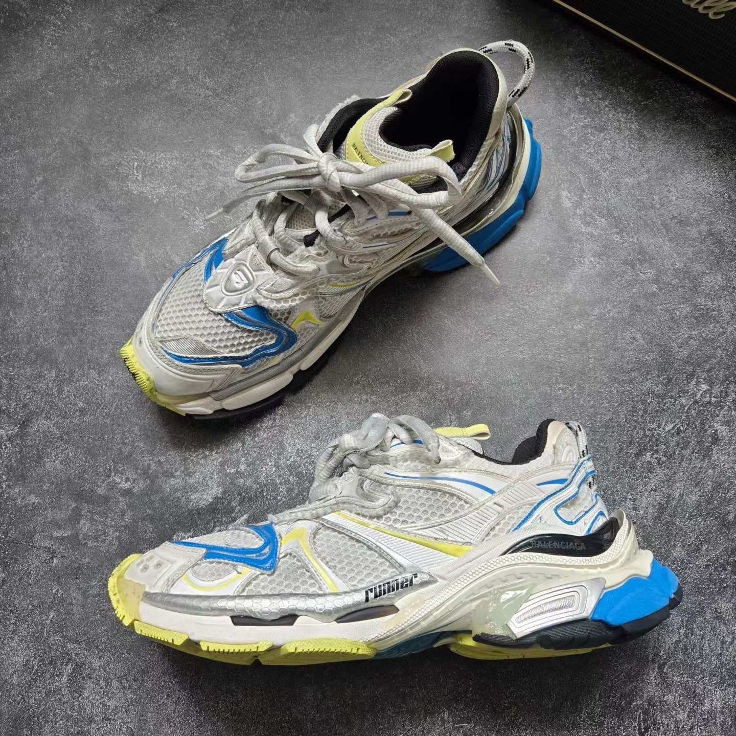 Balenciaga Balenciaga Running Blue Lowtop Sneakers 8.5 Men Size US 8.5 / EU 41-42 - 3 Thumbnail