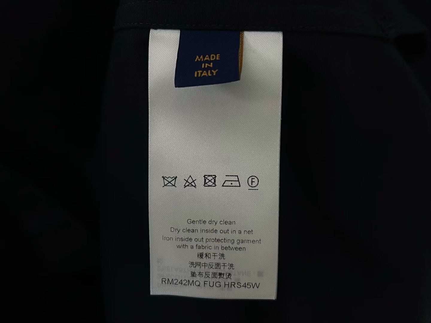 Louis Vuitton Louis Vuitton Black Shirt m Men Size US M / EU 48-50 / 2 - 2 Thumbnail