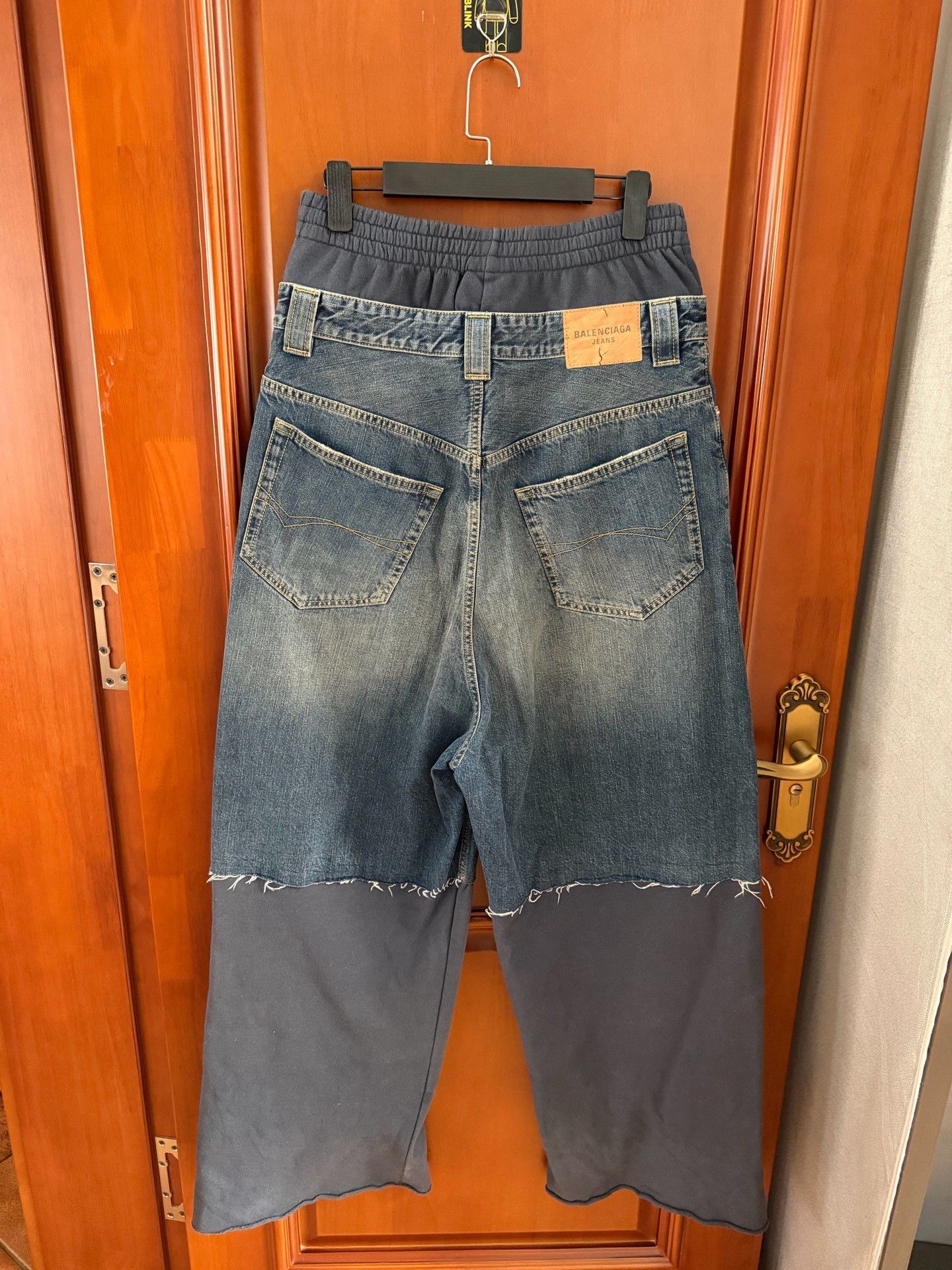 Balenciaga Balenciaga Denim Jeans 24 Women Size 24" / US 00 / IT 34 - 2 Thumbnail