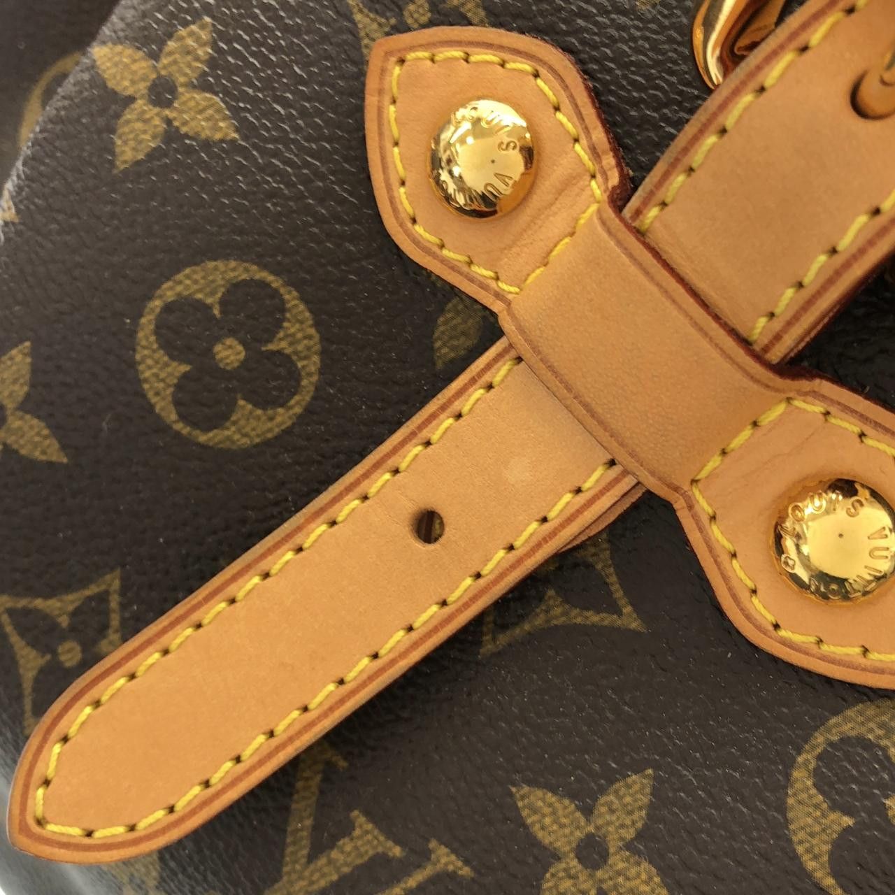Louis Vuitton Louis Vuitton Louis Vuitton Tivoli Monogram Shoulder Bag Textile Shoulder Bag M40144 DUTY FREE for USA Size ONE SIZE - 3 Thumbnail