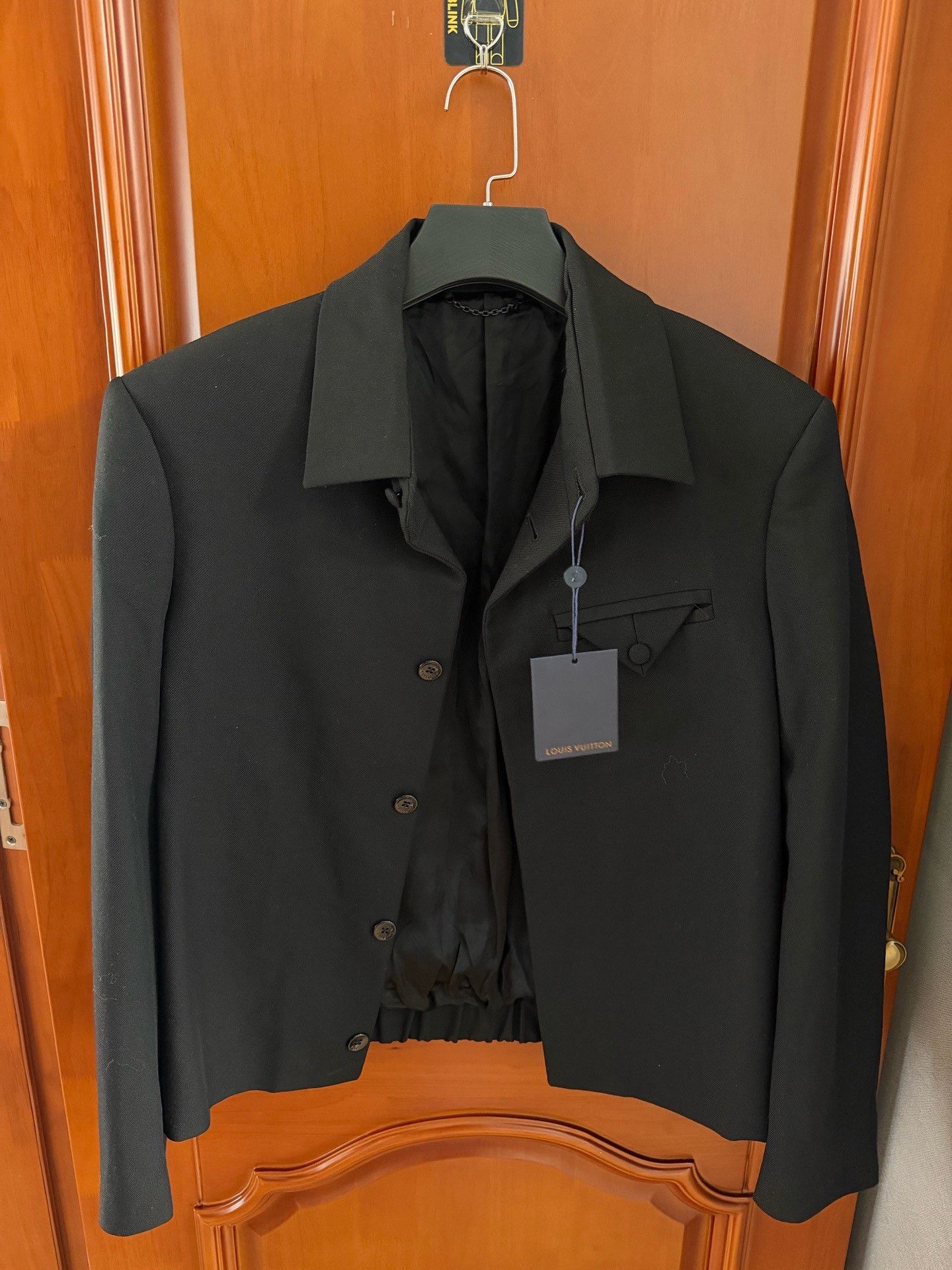 Louis Vuitton Louis Vuitton Light Jacket s Men Size US S / EU 44-46 / 1 - 2 Thumbnail