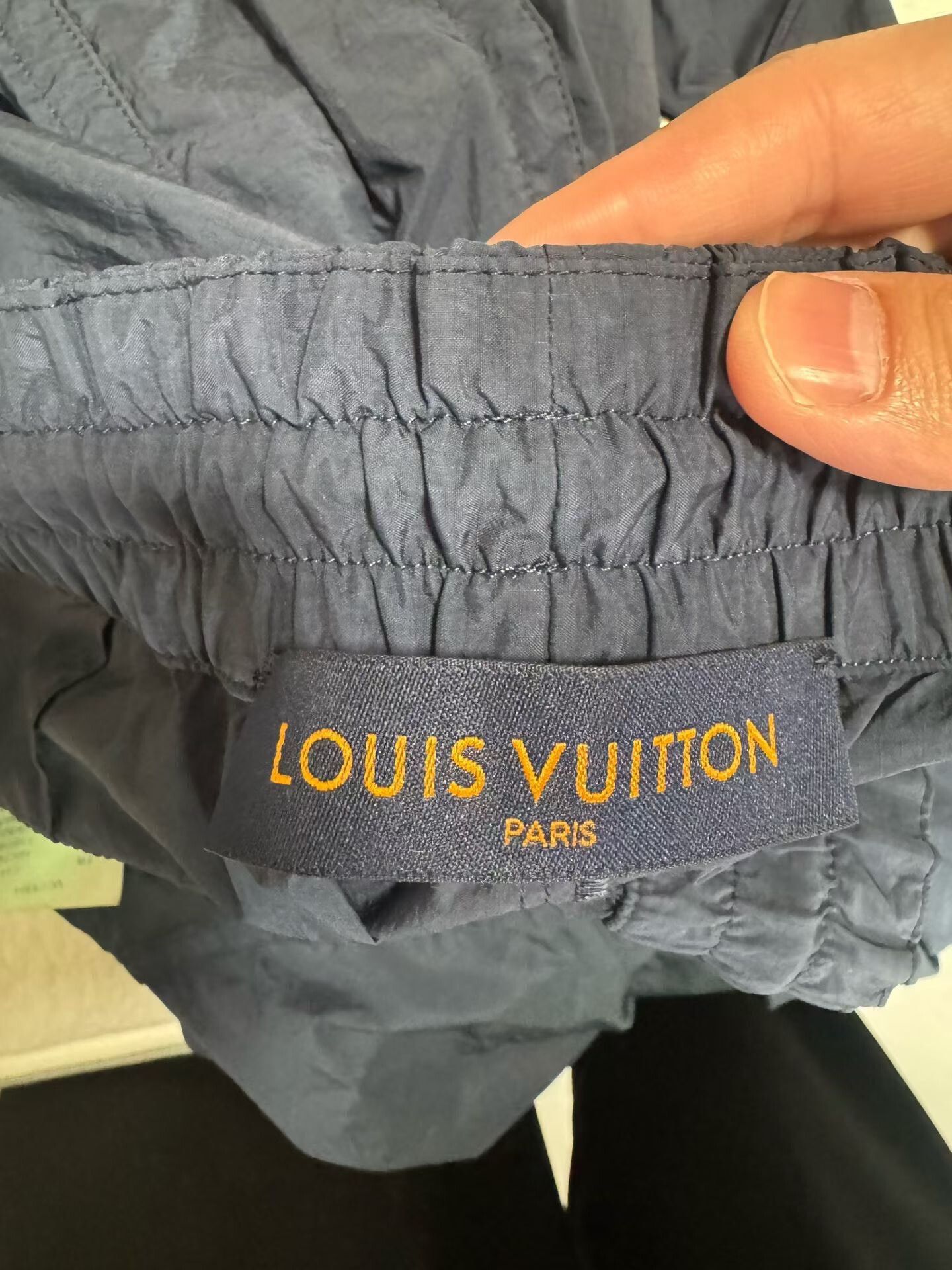 Louis Vuitton Louis Vuitton Nylon Casual Pants 34 Men Size US 34 / EU 50 - 4 Thumbnail