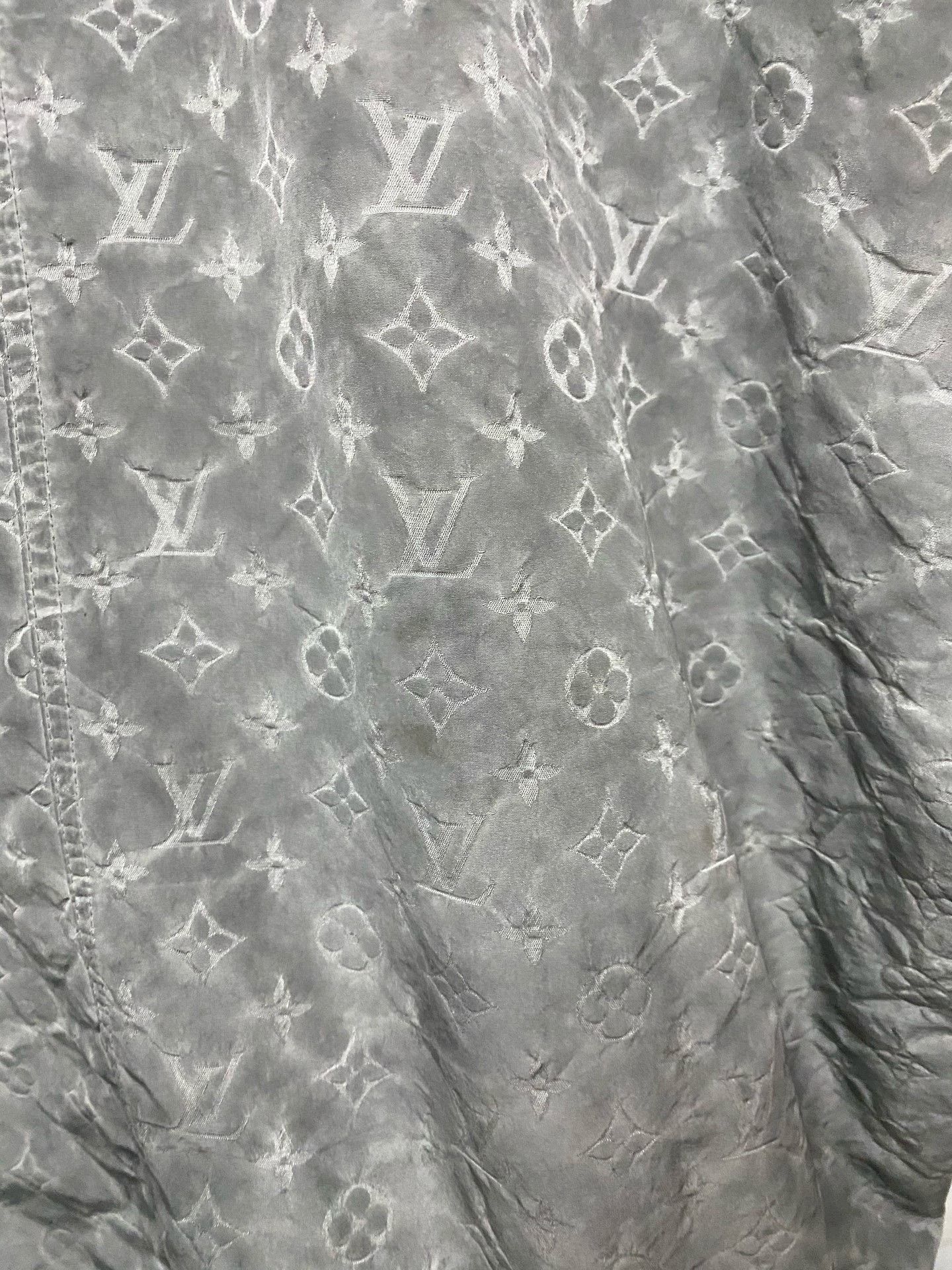 Louis Vuitton Louis Vuitton Light Jacket s Men Size US S / EU 44-46 / 1 - 6 Thumbnail