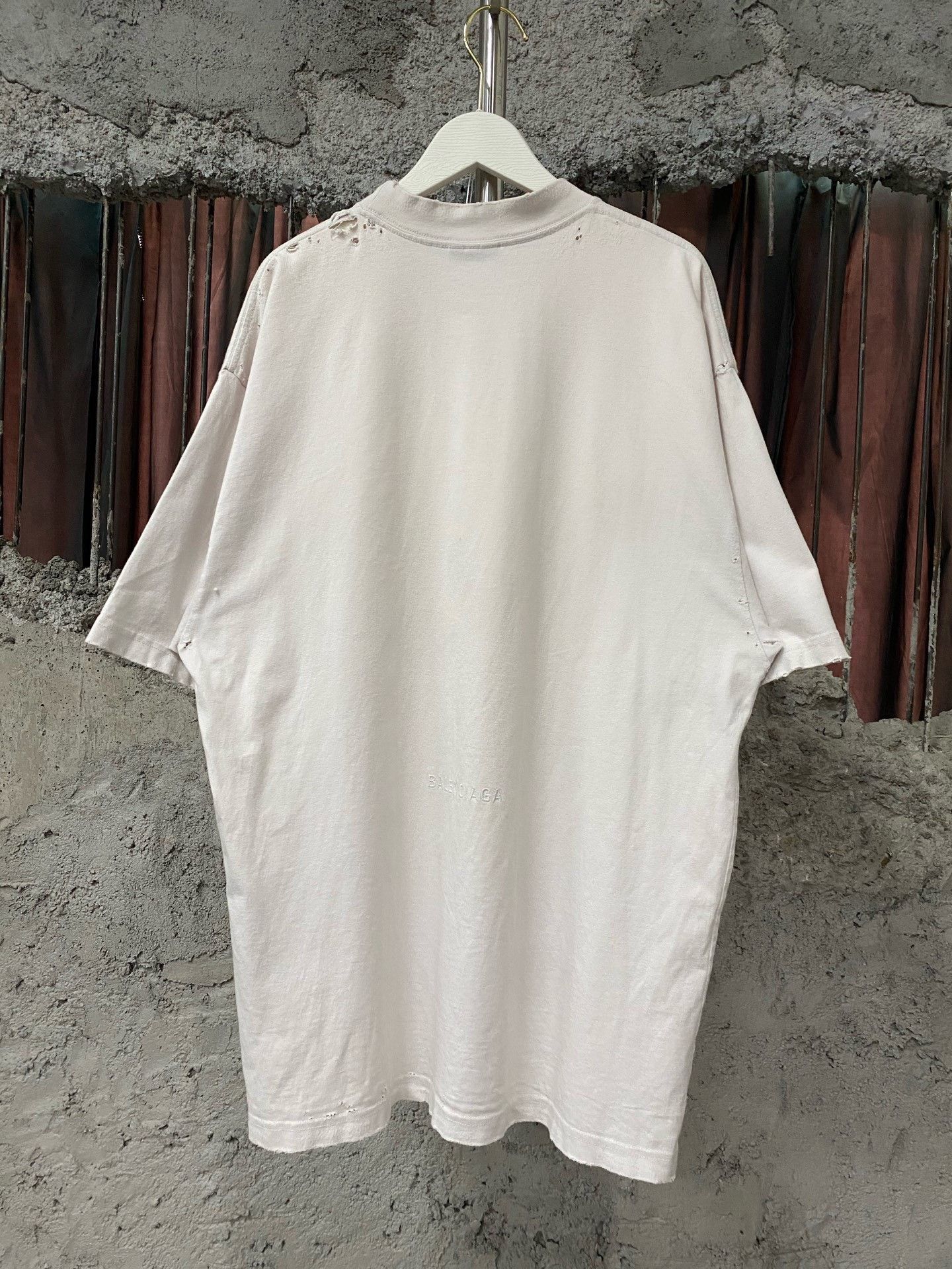Balenciaga Balenciaga T-Shirt xxs Men Size US XXS / EU 40 - 2 Thumbnail