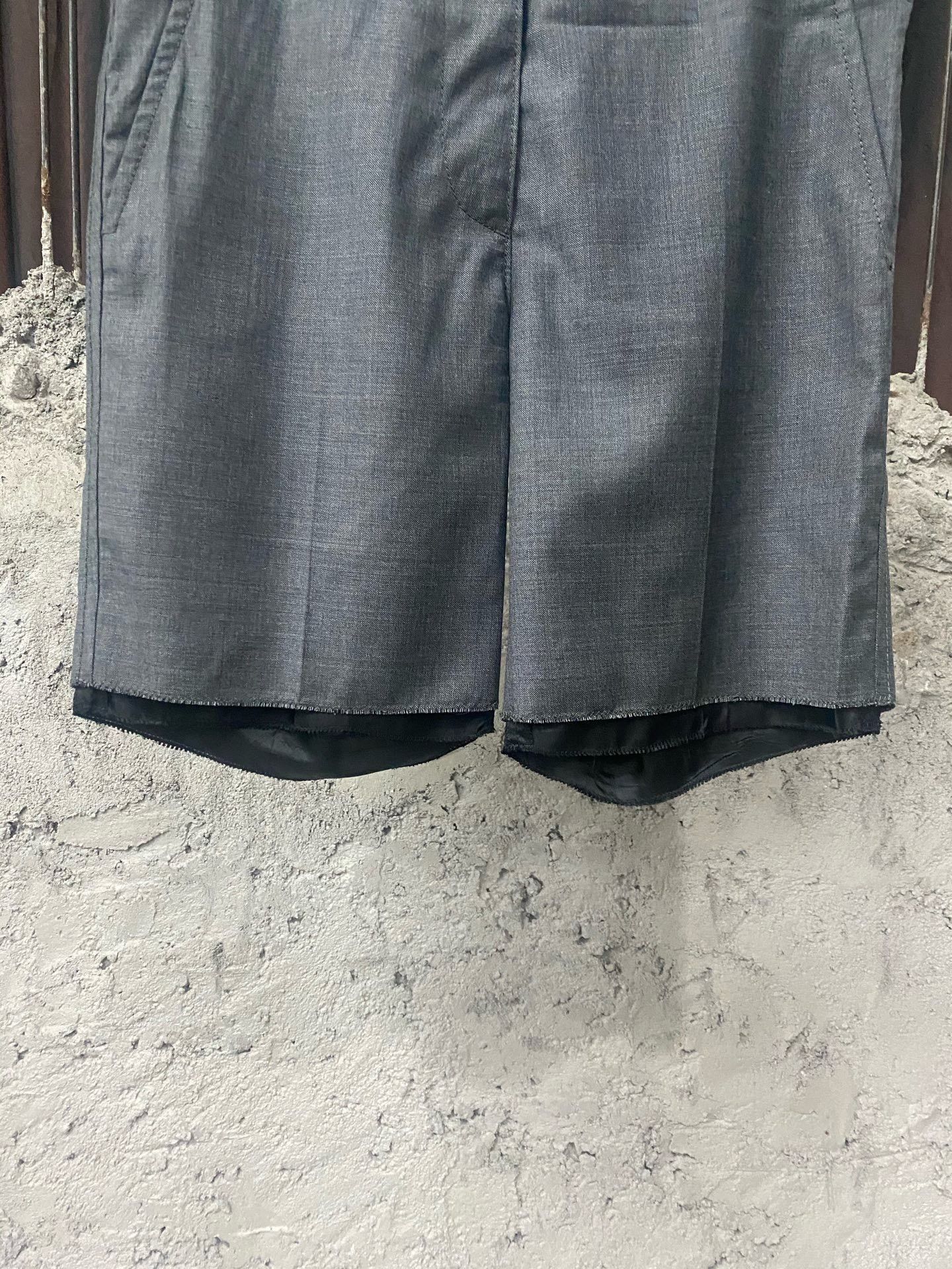 Miu Miu Miu Miu Retro Wool Pants 30 Women Size 30" / US 8 / IT 44 - 4 Thumbnail