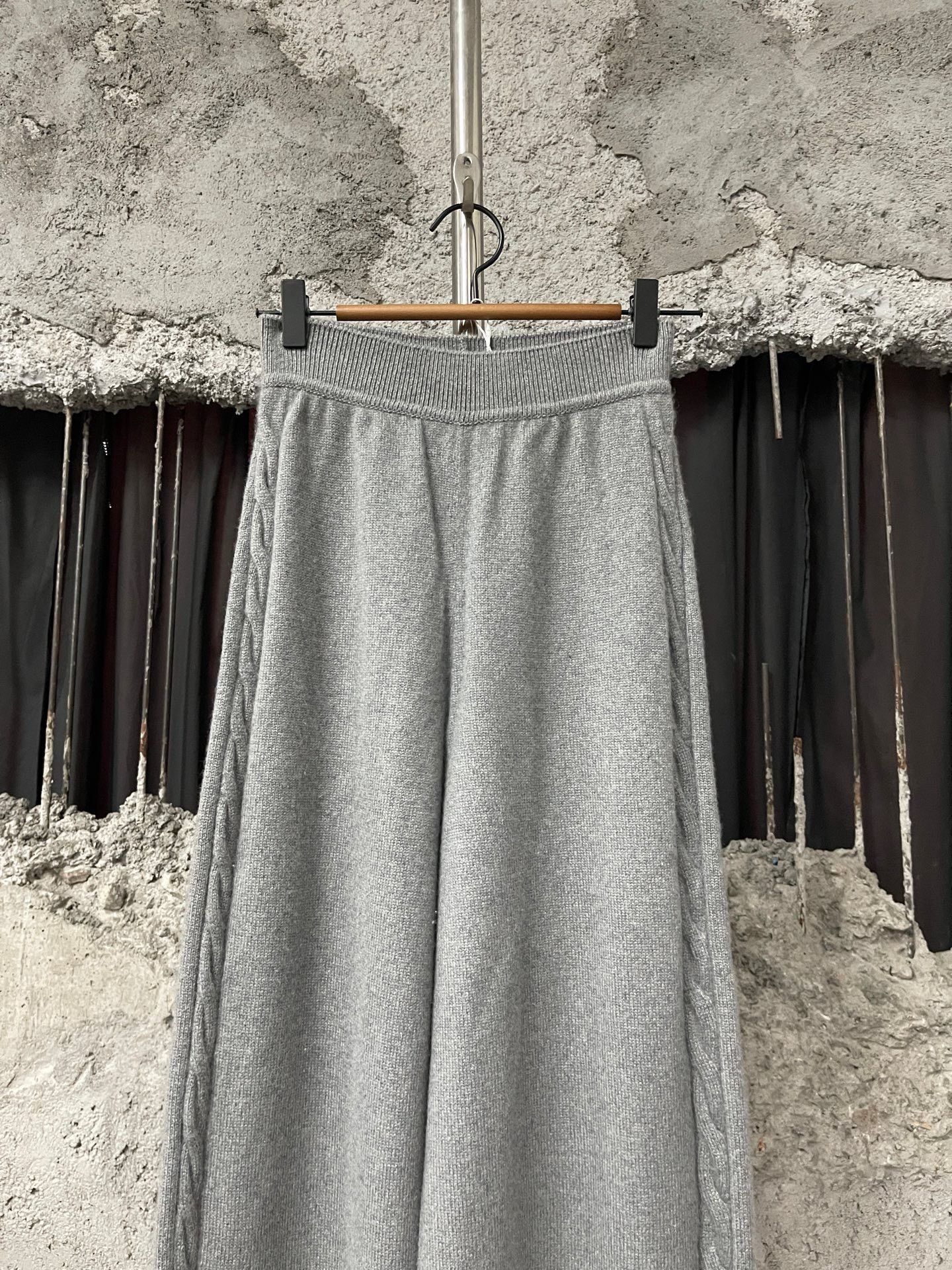 Rick Owens Rick Owens Pants 28 Women Size 28" / US 6 / IT 42 - 3 Thumbnail