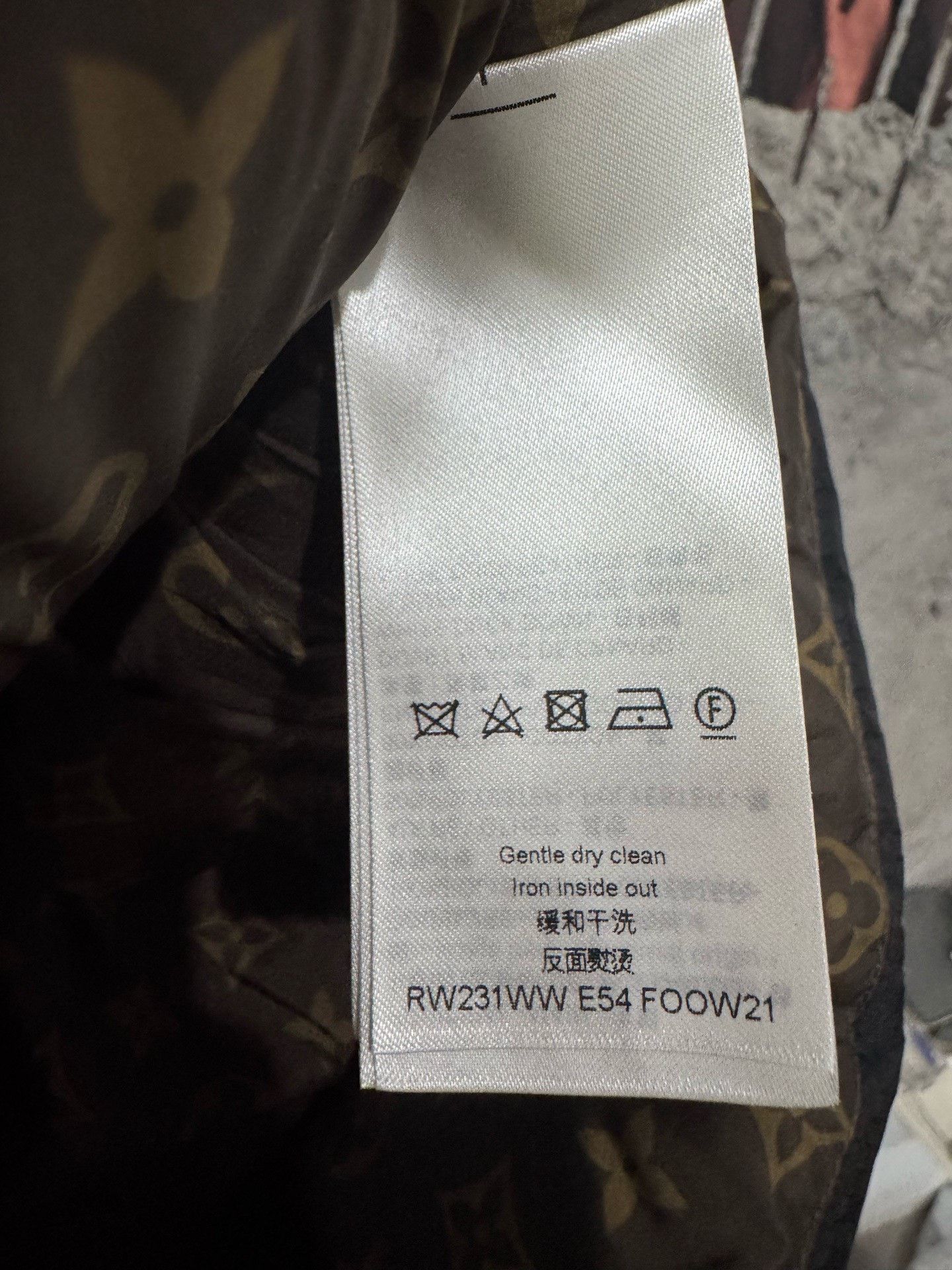 Louis Vuitton Louis Vuitton Black Down Jacket XS Women Size XS / US 0-2 / IT 36-38 - 6 Thumbnail
