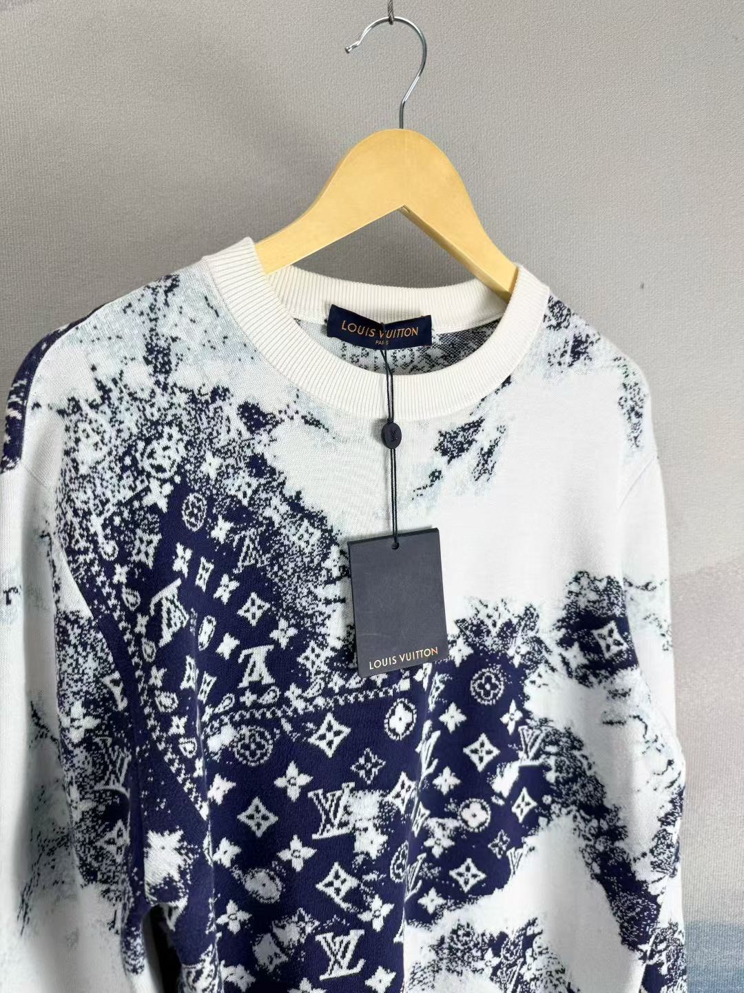 Louis Vuitton Louis Vuitton Knit Blue Sweater s Men Size US S / EU 44-46 / 1 - 2 Thumbnail