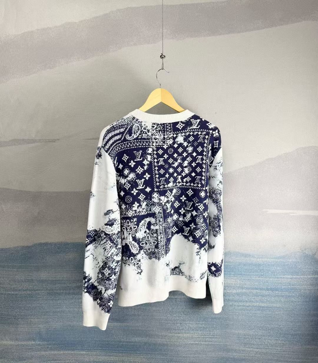 Louis Vuitton Louis Vuitton Knit Blue Sweater s Men Size US S / EU 44-46 / 1 - 3 Thumbnail