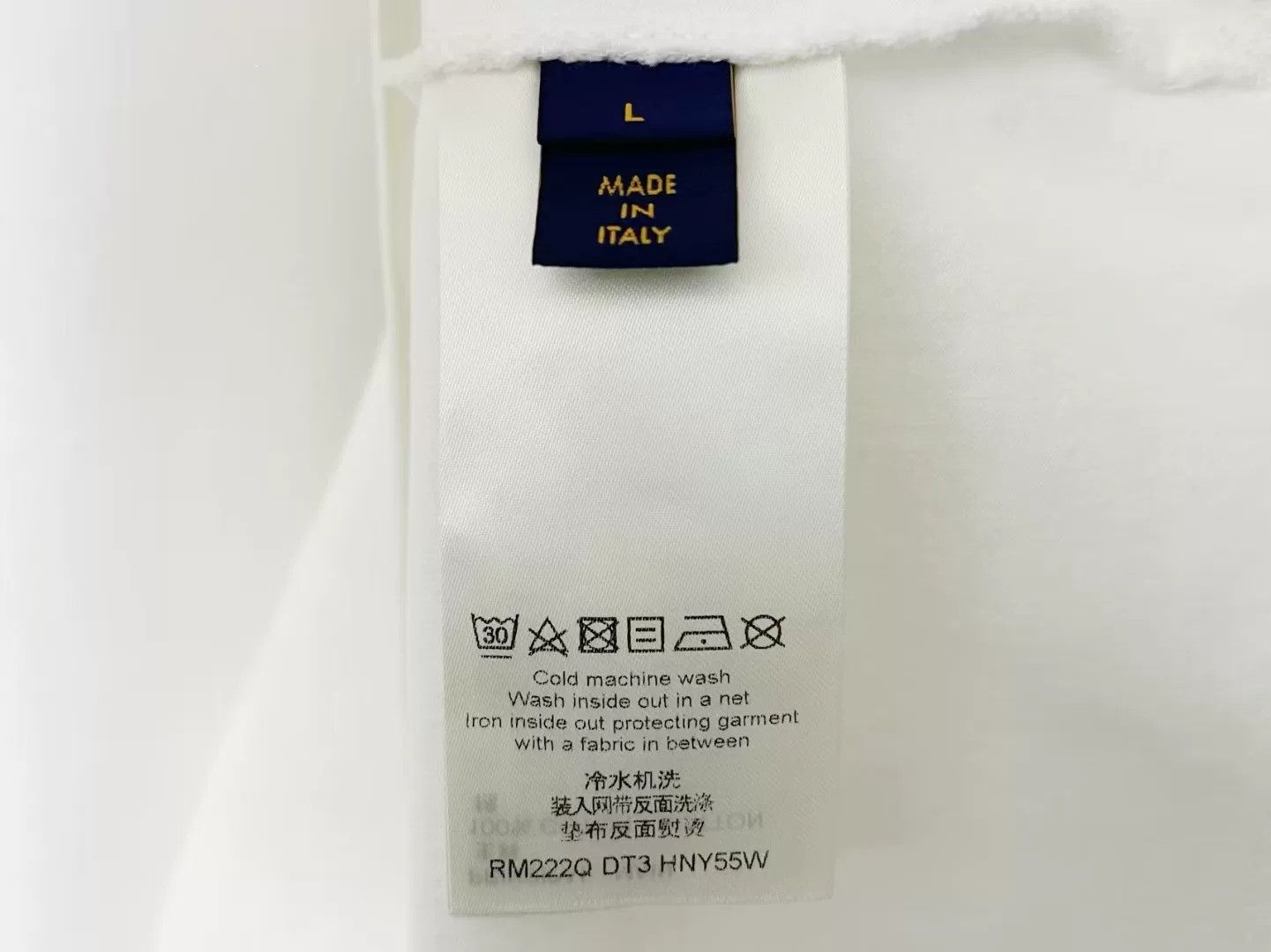 Louis Vuitton Louis Vuitton Retro White T-Shirt l Men Size US L / EU 52-54 / 3 - 3 Thumbnail