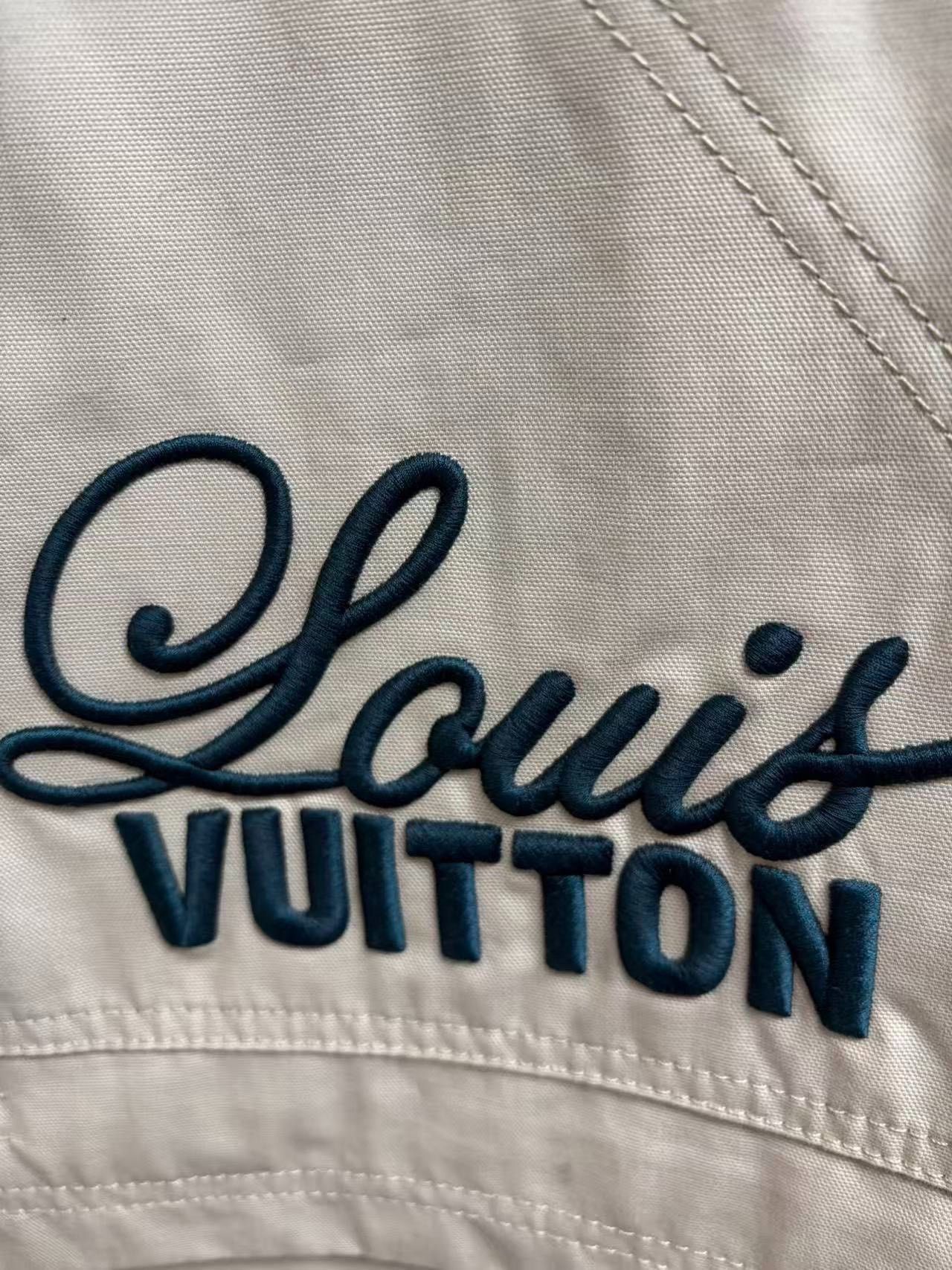 Louis Vuitton Louis Vuitton Retro Graphic Beige Light Jacket xl Men Size US XL / EU 56 / 4 - 3 Thumbnail