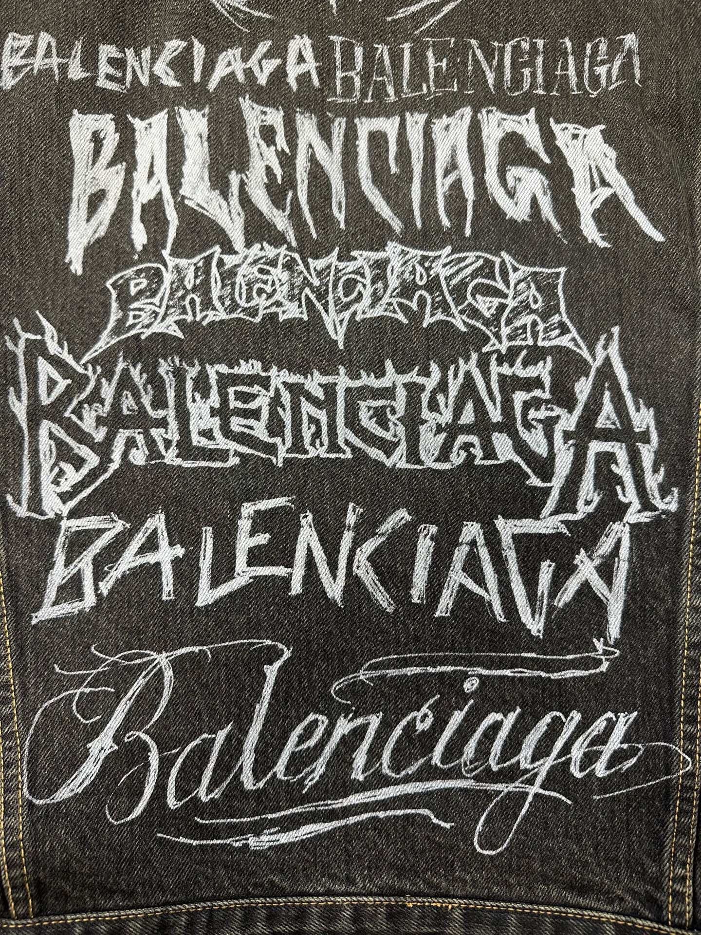 Balenciaga Balenciaga Printed Graphic Gray Light Jacket xs Men Size US XS / EU 42 / 0 - 3 Thumbnail