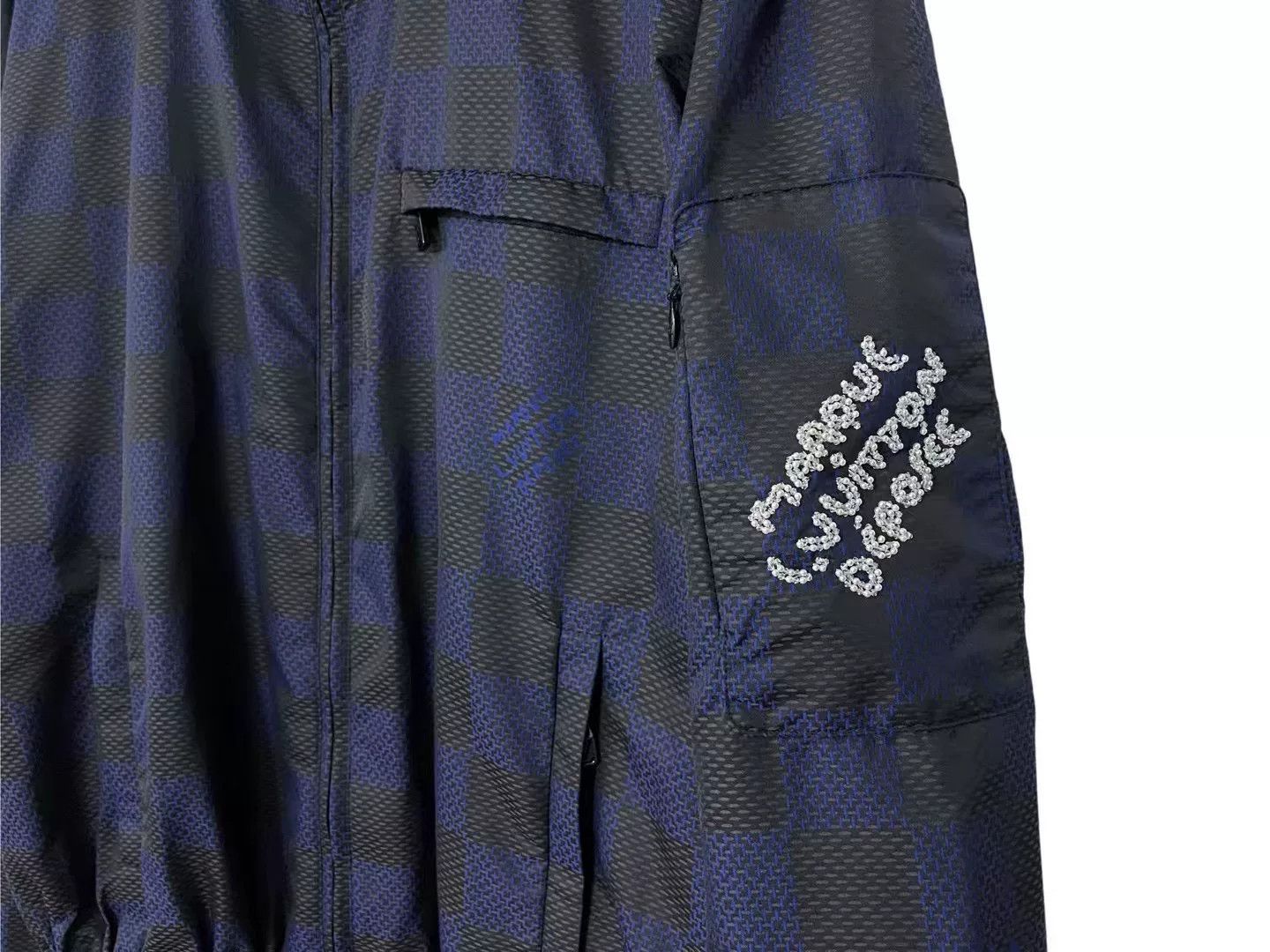 Louis Vuitton Louis Vuitton Embroidered Blue Light Jacket xl Men Size US XL / EU 56 / 4 - 3 Thumbnail