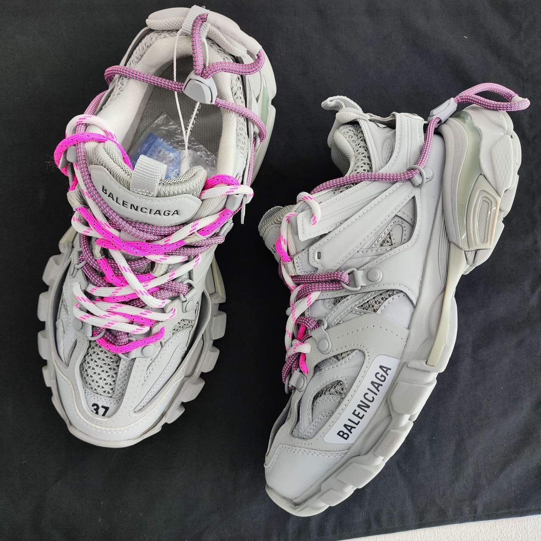 Balenciaga Balenciaga Pink Lowtop Sneakers us_6-5 Women Size US 6.5 / IT 36.5 - 8 Thumbnail