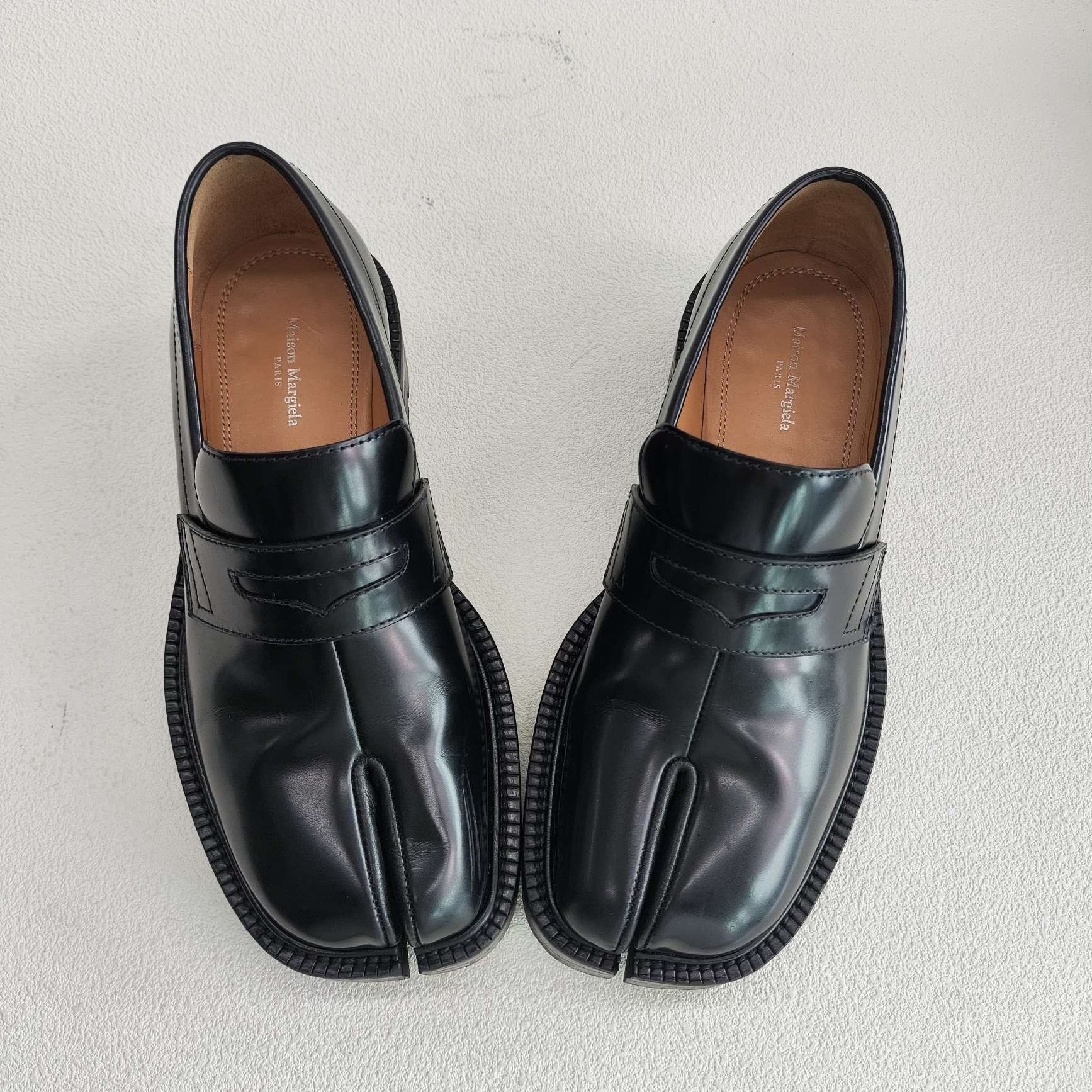 Maison Margiela Maison Margiela Black Lowtop Sneakers us_6 Women Size US 6 / IT 36 - 9 Thumbnail