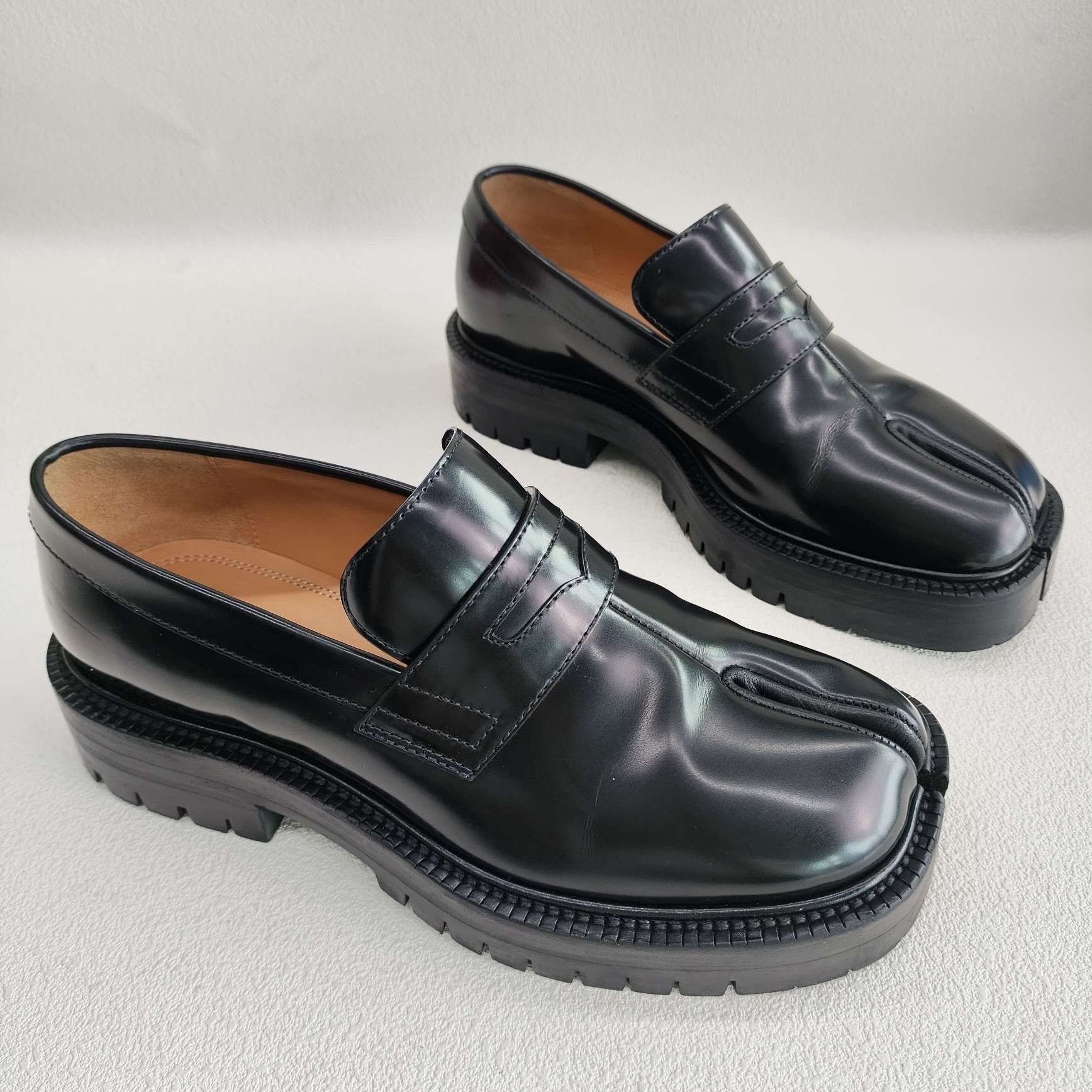 Maison Margiela Maison Margiela Black Lowtop Sneakers us_6 Women Size US 6 / IT 36 - 3 Thumbnail