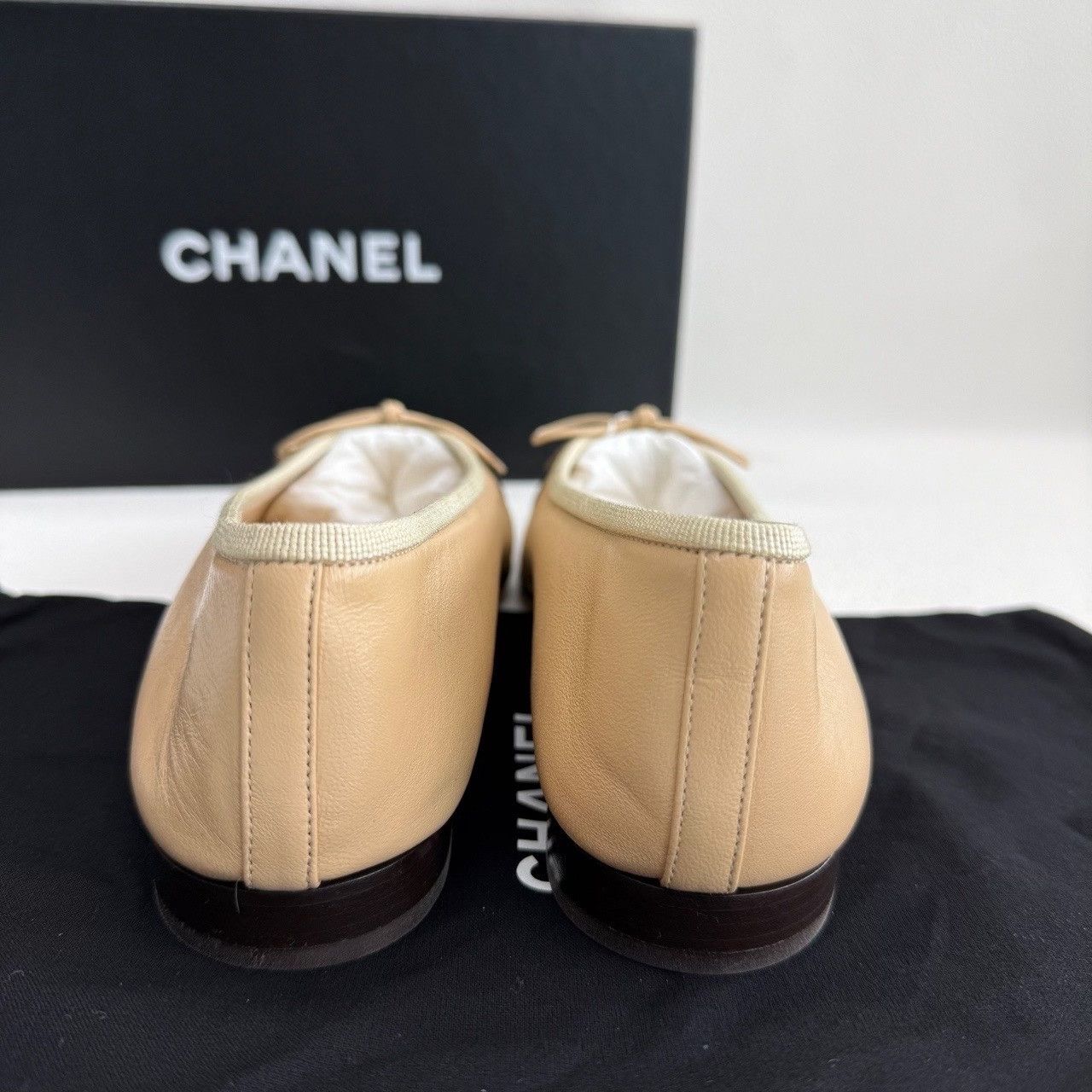 Chanel Chanel Black Lowtop Sneakers us_5 Women Size US 5 / IT 35 - 6 Thumbnail