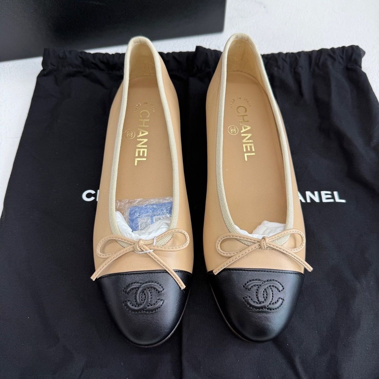Chanel Chanel Black Lowtop Sneakers us_5 Women Size US 5 / IT 35 - 3 Thumbnail