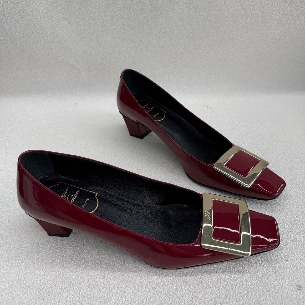 Roger Vivier Roger Vivier Retro Red Lowtop Sneakers us_6-5 Women Size US 6.5 / IT 36.5 - 3 Thumbnail