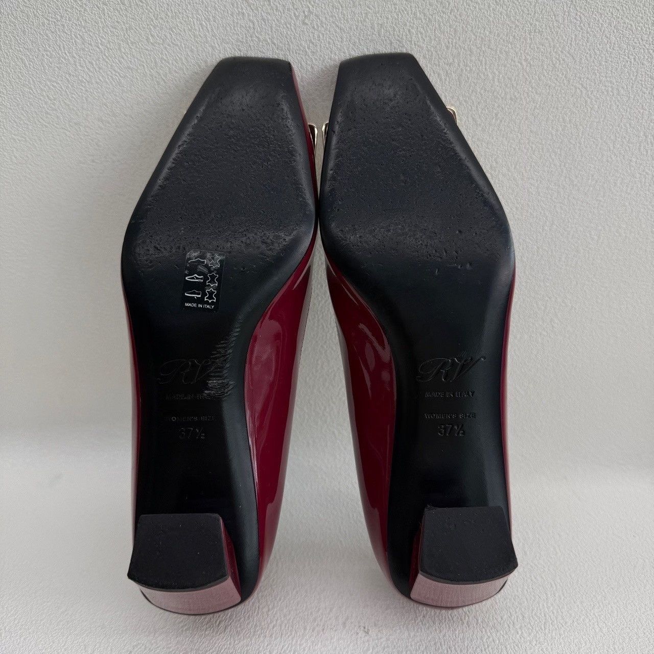 Roger Vivier Roger Vivier Retro Red Lowtop Sneakers us_6-5 Women Size US 6.5 / IT 36.5 - 7 Thumbnail