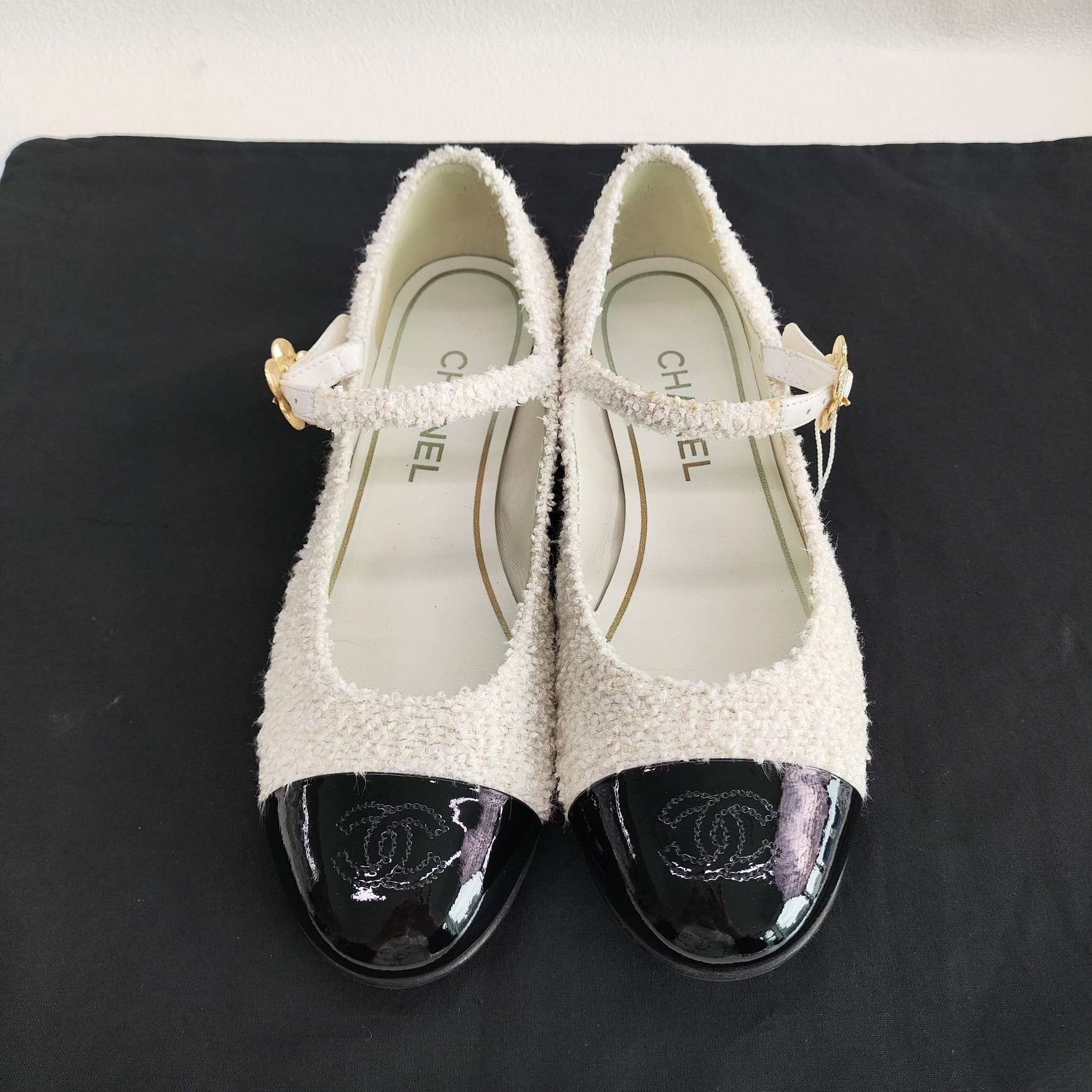 Chanel Chanel Floral Black Lowtop Sneakers us_6-5 Women Size US 6.5 / IT 36.5 - 2 Thumbnail