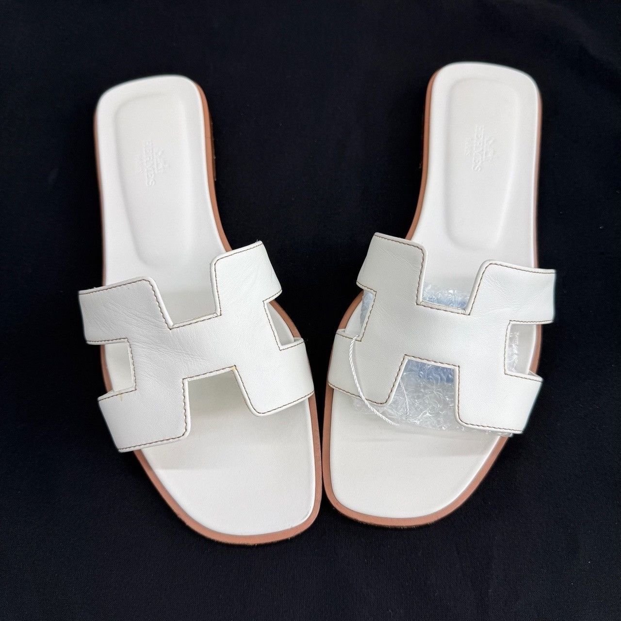 Hermes Hermes White Sandals us_8-5 Women Size US 8.5 / IT 38.5 - 9 Thumbnail